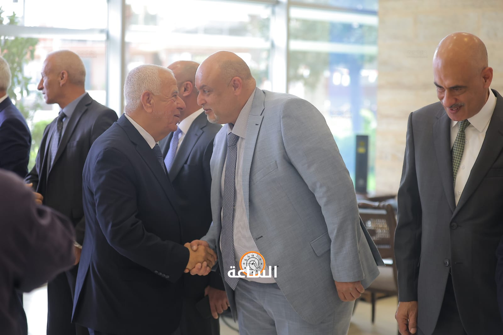 Madar Al-Saa Images 0.9083809363186511