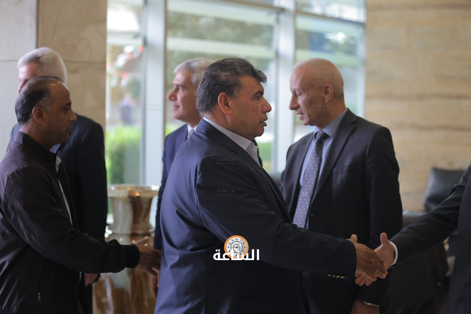 Madar Al-Saa Images 0.6245719563766915