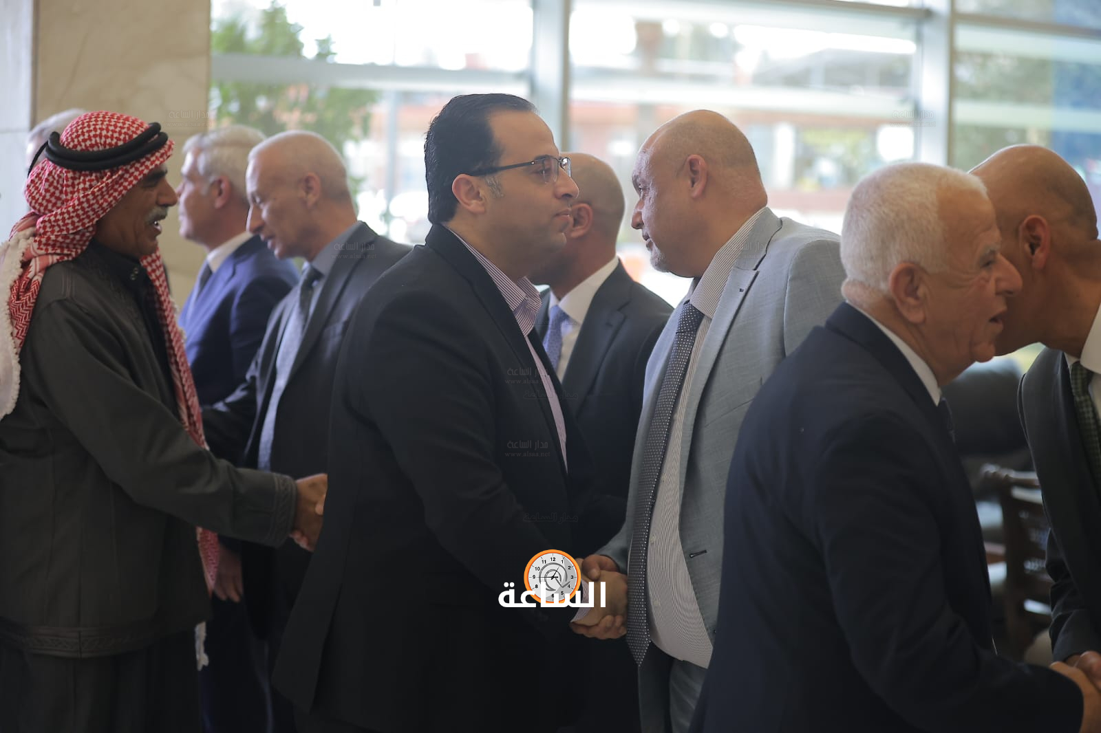 Madar Al-Saa Images 0.47966080286757296