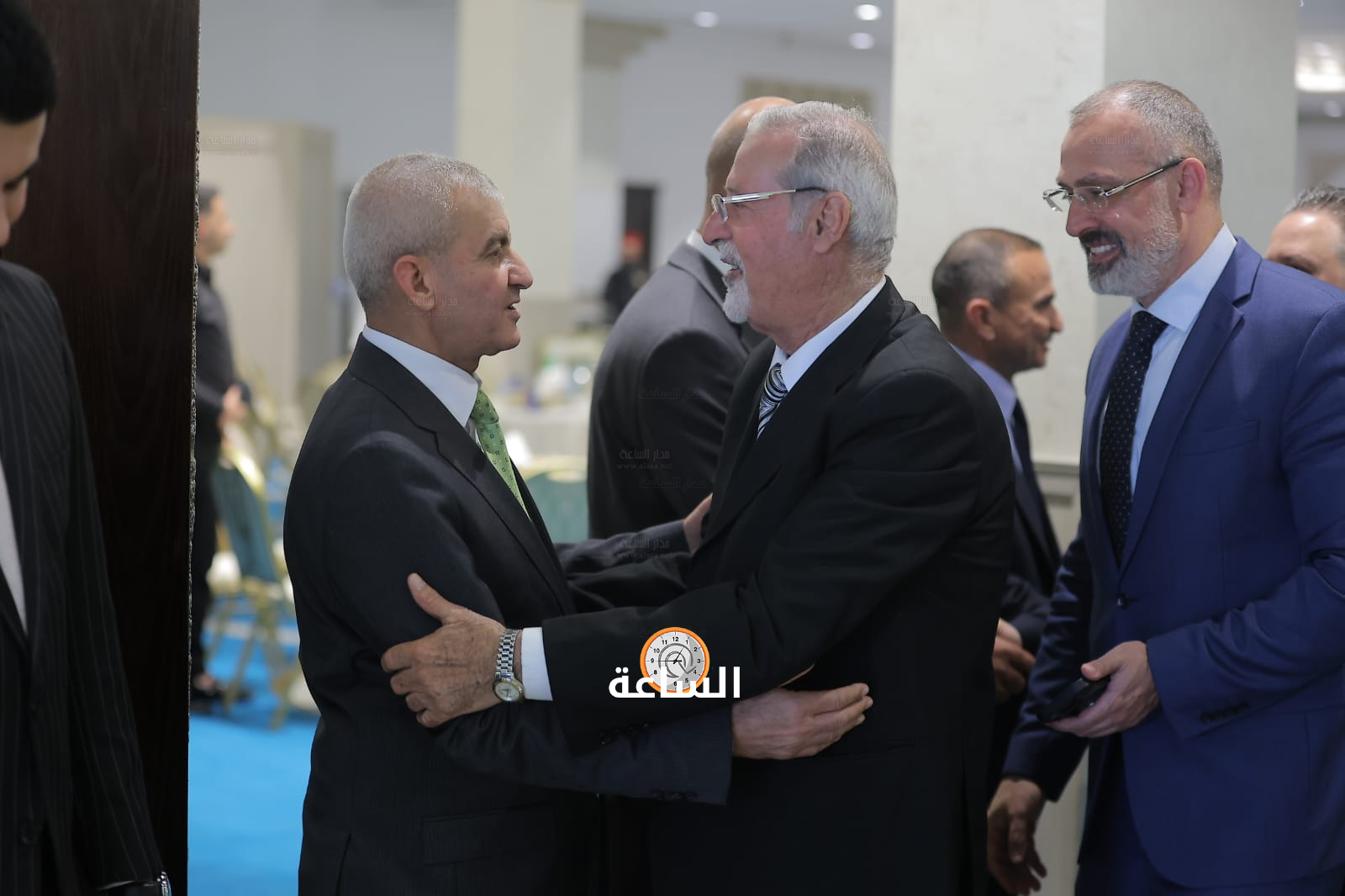 Madar Al-Saa Images 0.873810362200271