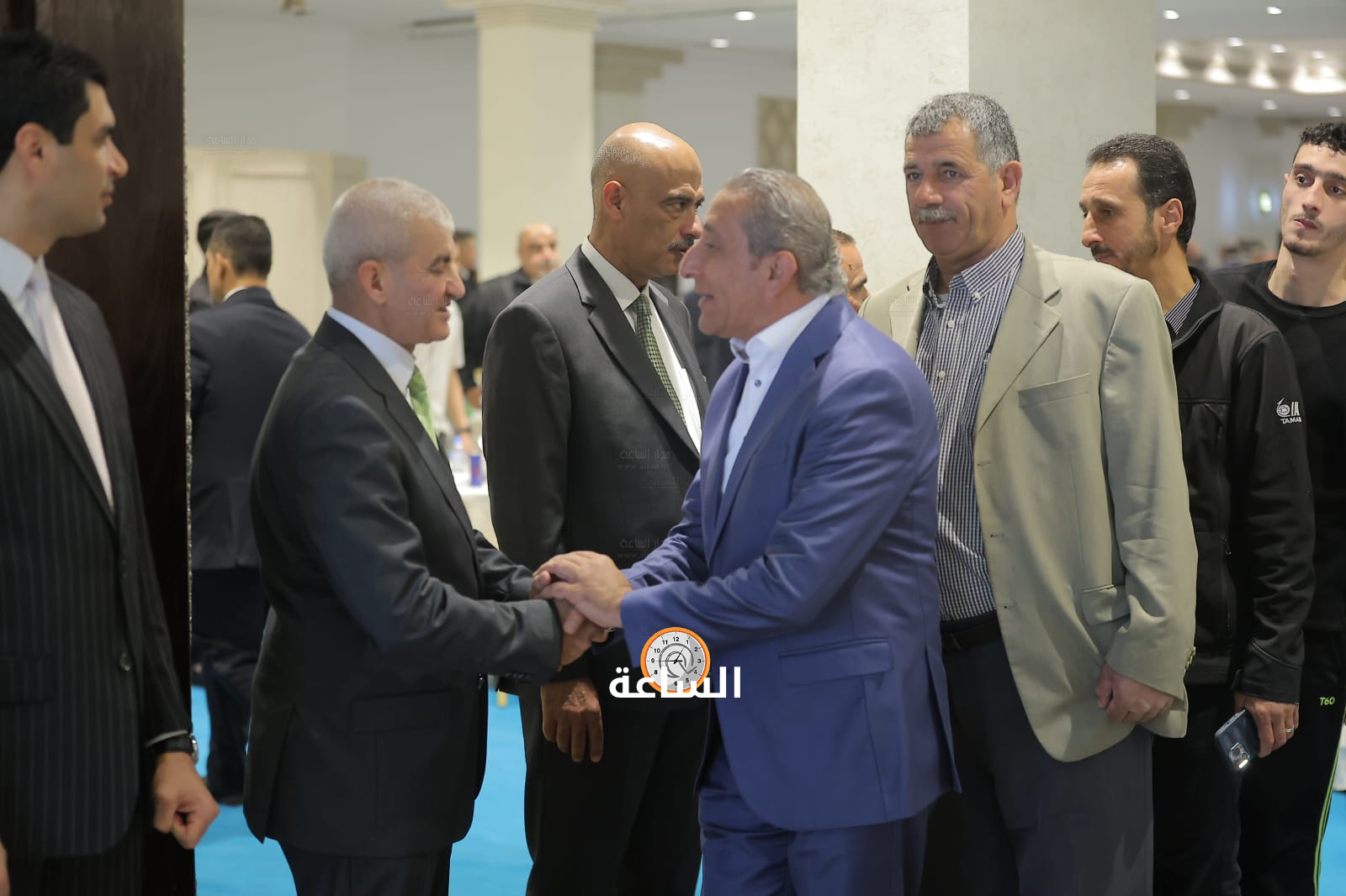 Madar Al-Saa Images 0.3320504708698351