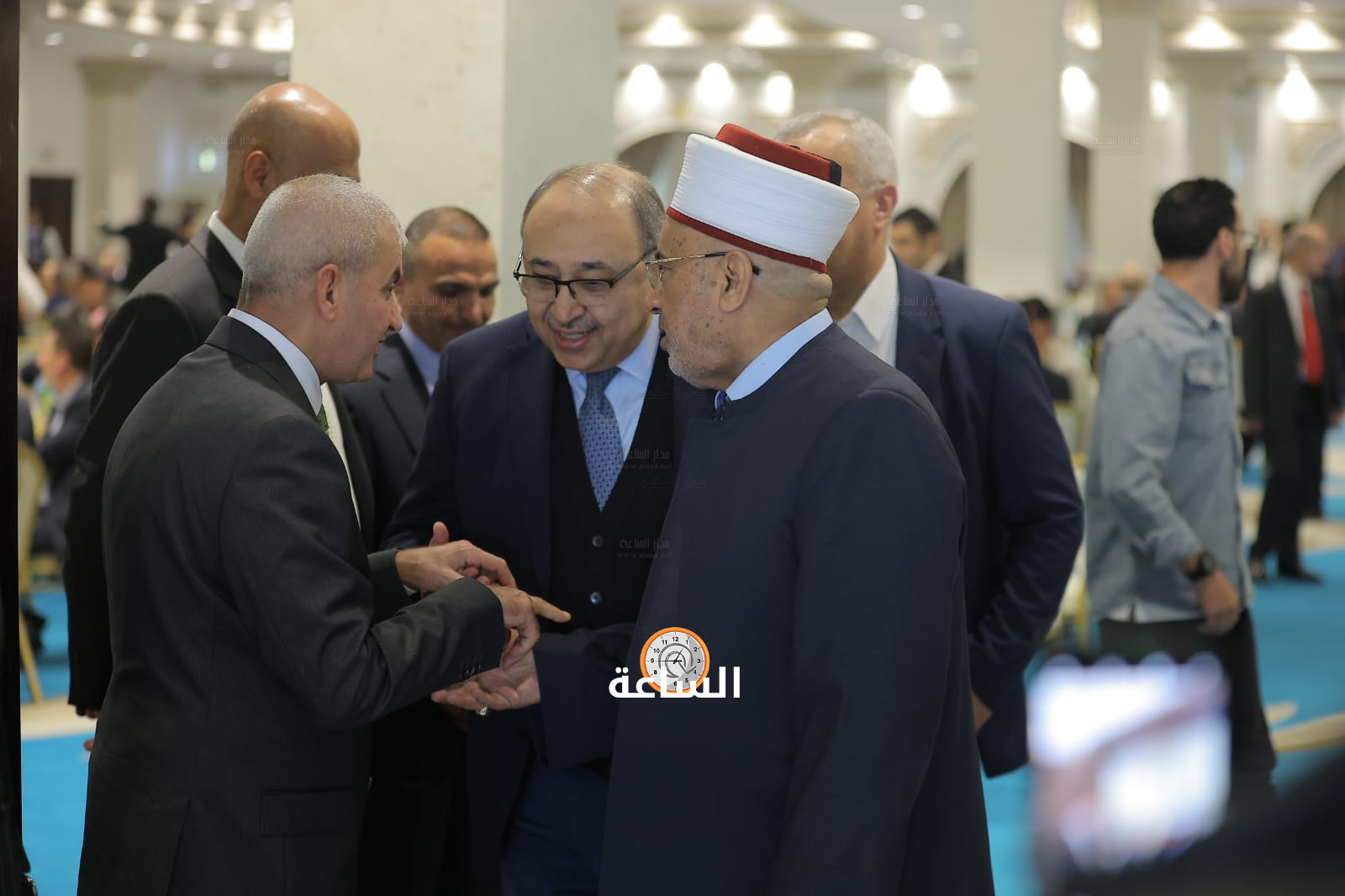 Madar Al-Saa Images 0.792117632016131