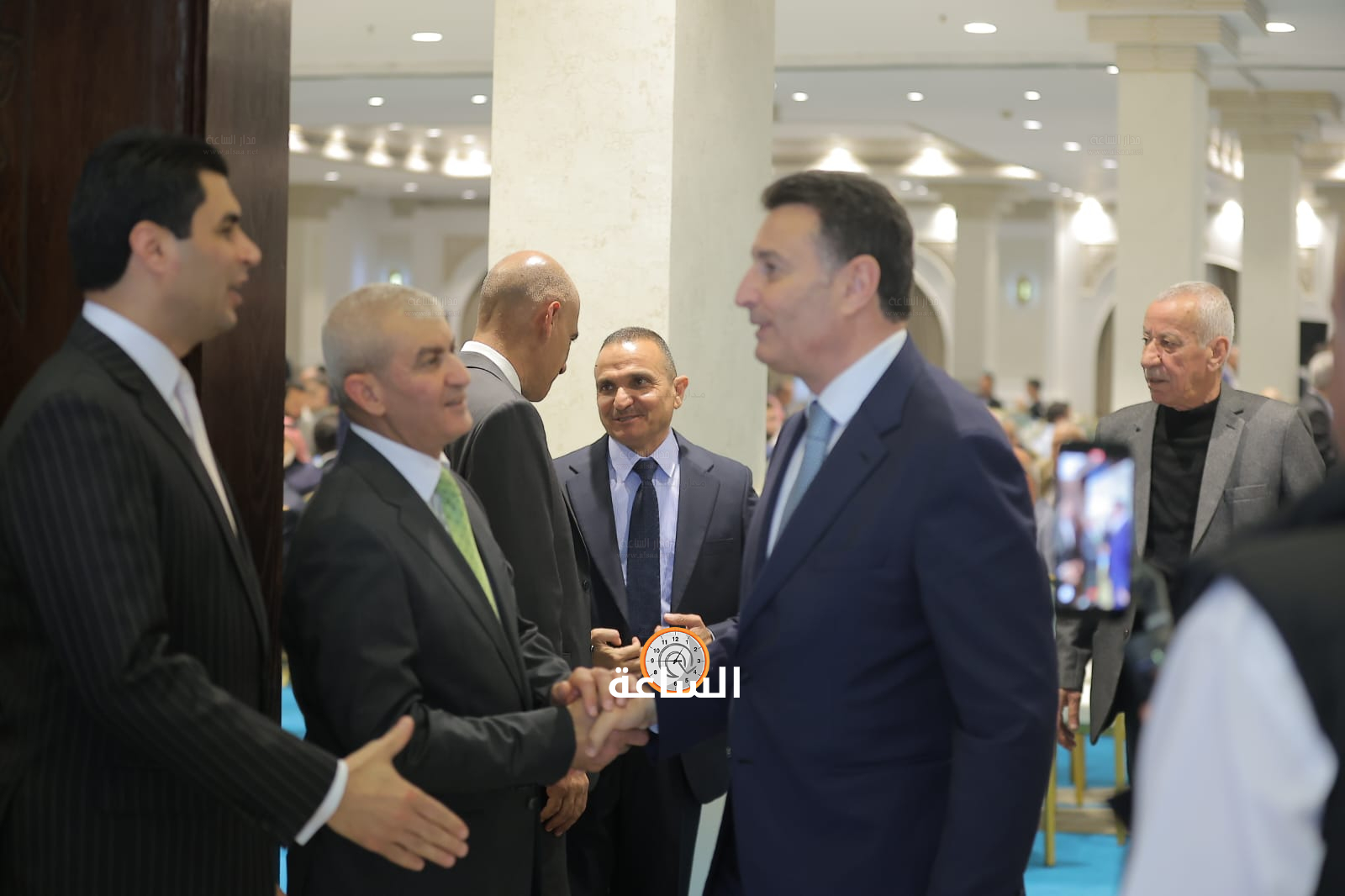 Madar Al-Saa Images 0.9939224471589828