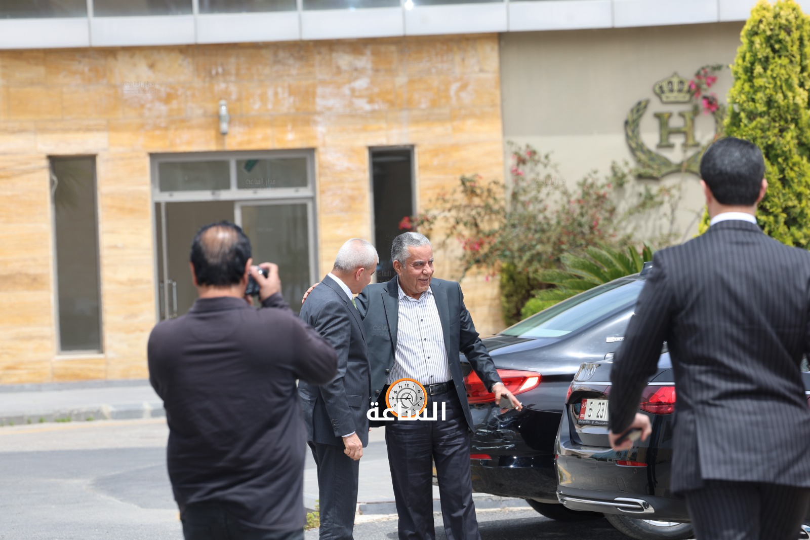 Madar Al-Saa Images 0.6913539450570323