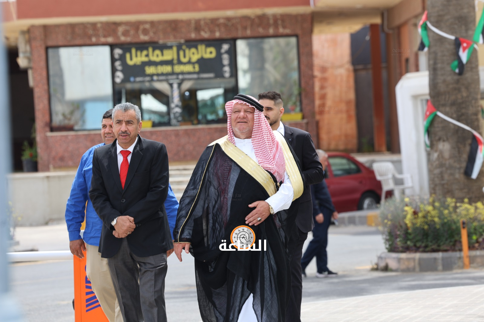 Madar Al-Saa Images 0.058272694865718844