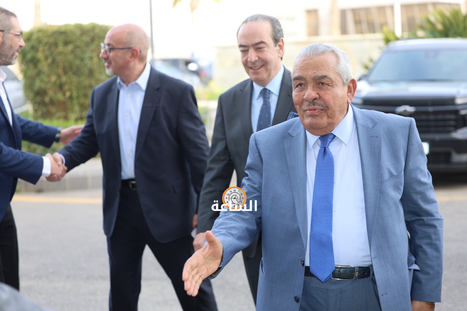 Madar Al-Saa Images 0.8850576839356634