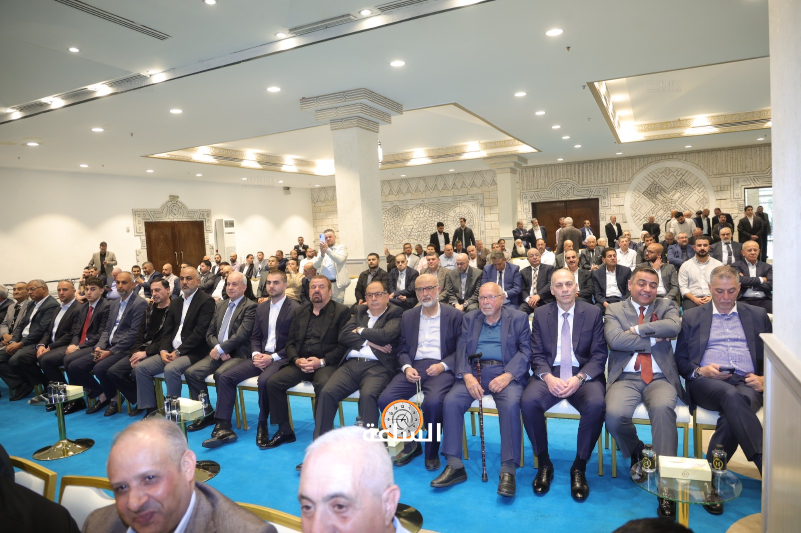 Madar Al-Saa Images 0.4326033320579822