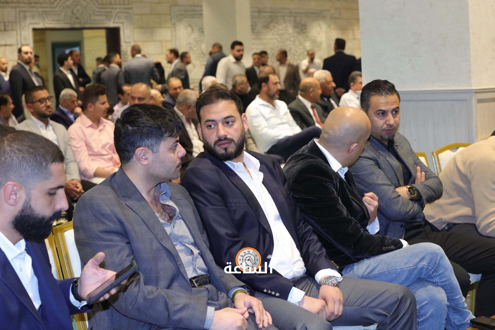 Madar Al-Saa Images 0.367704296088043