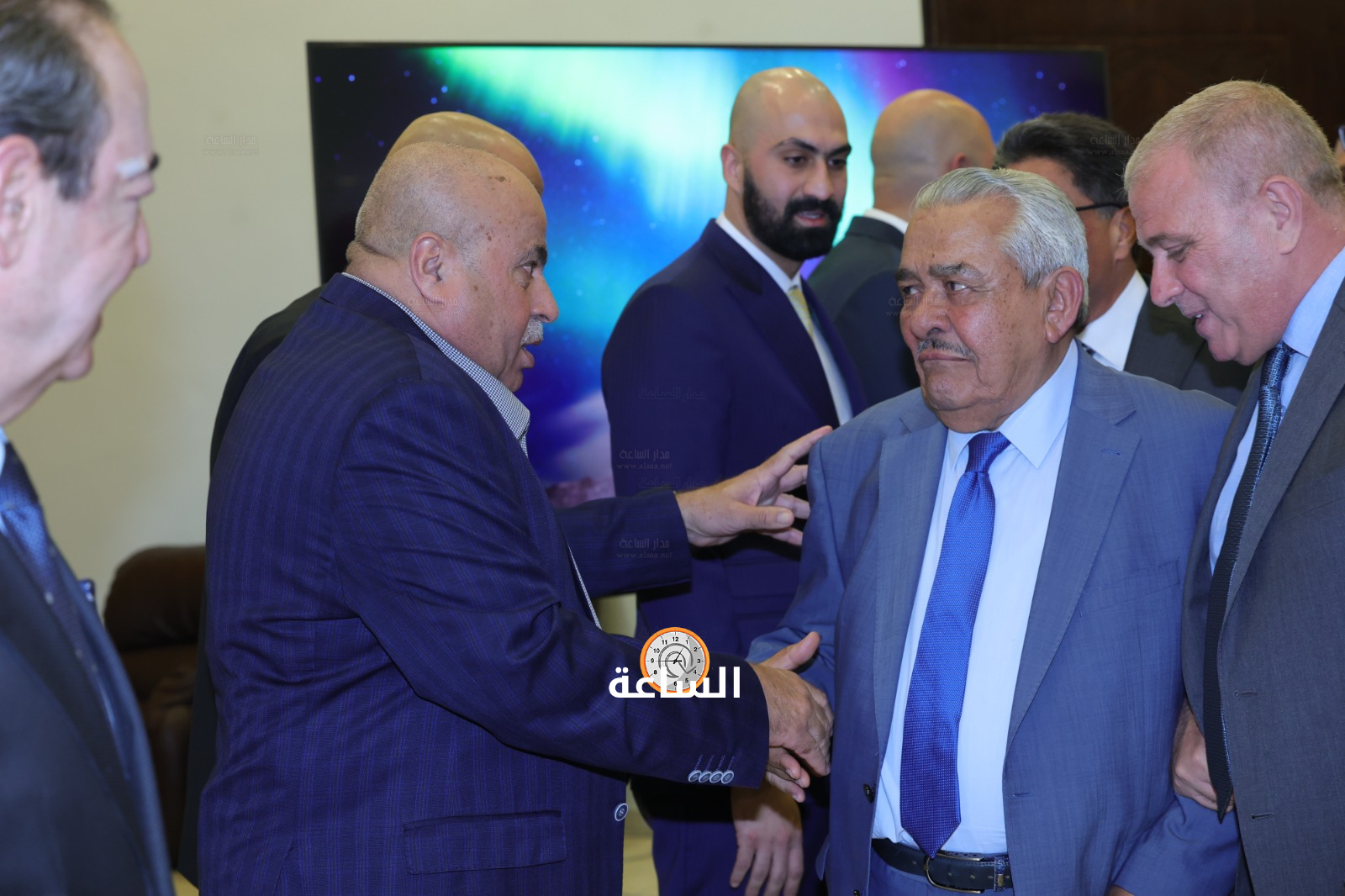 Madar Al-Saa Images 0.45322177054198065