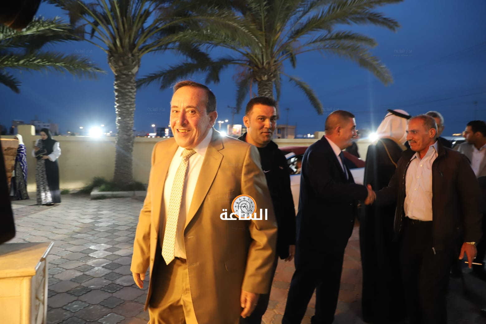 Madar Al-Saa Images 0.2344843020768116