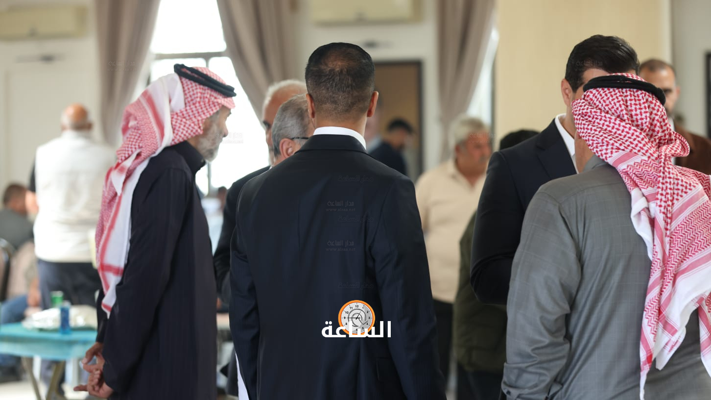 Madar Al-Saa Images 0.3939157456130685