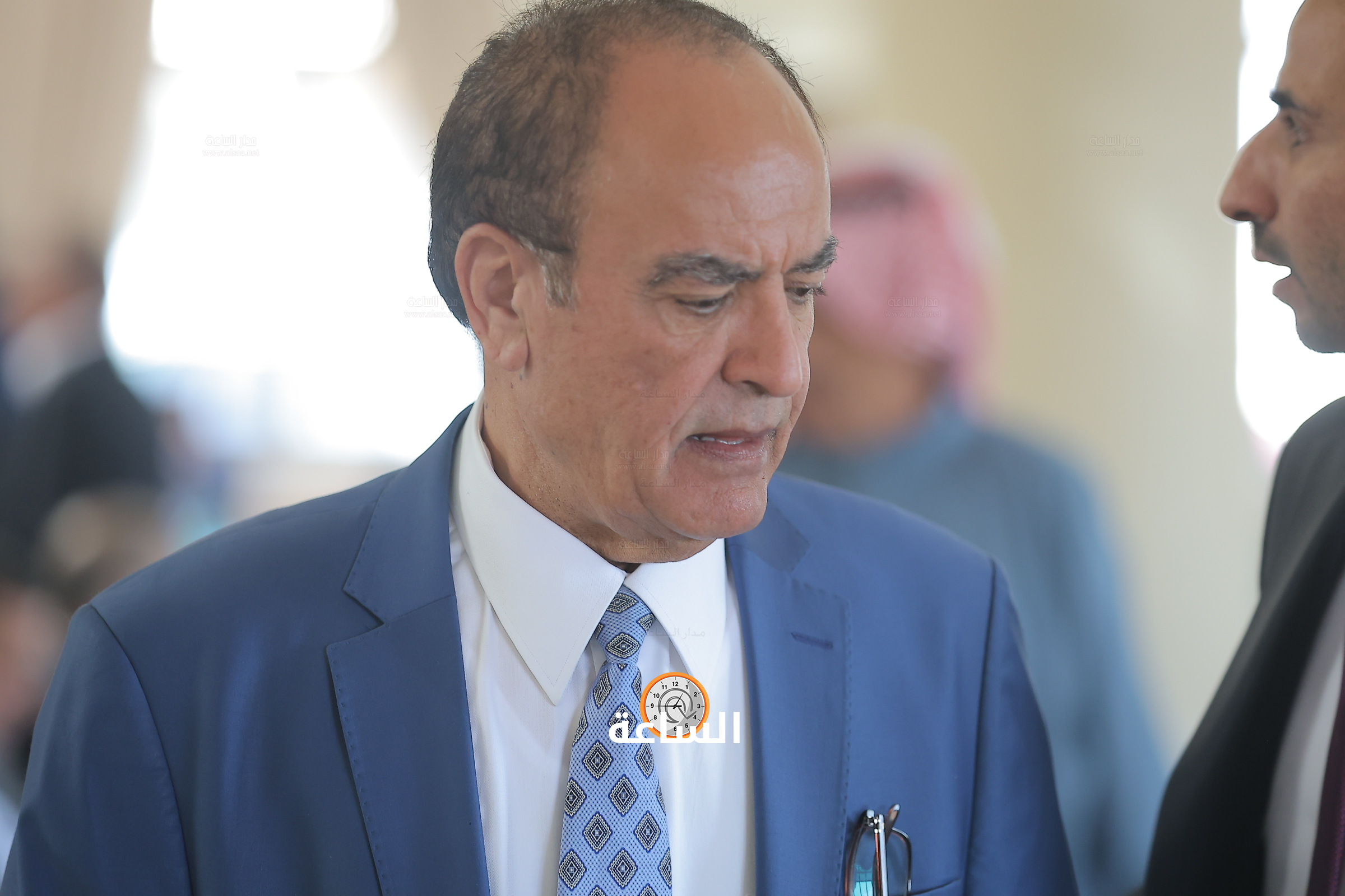 Madar Al-Saa Images 0.9780193312096904