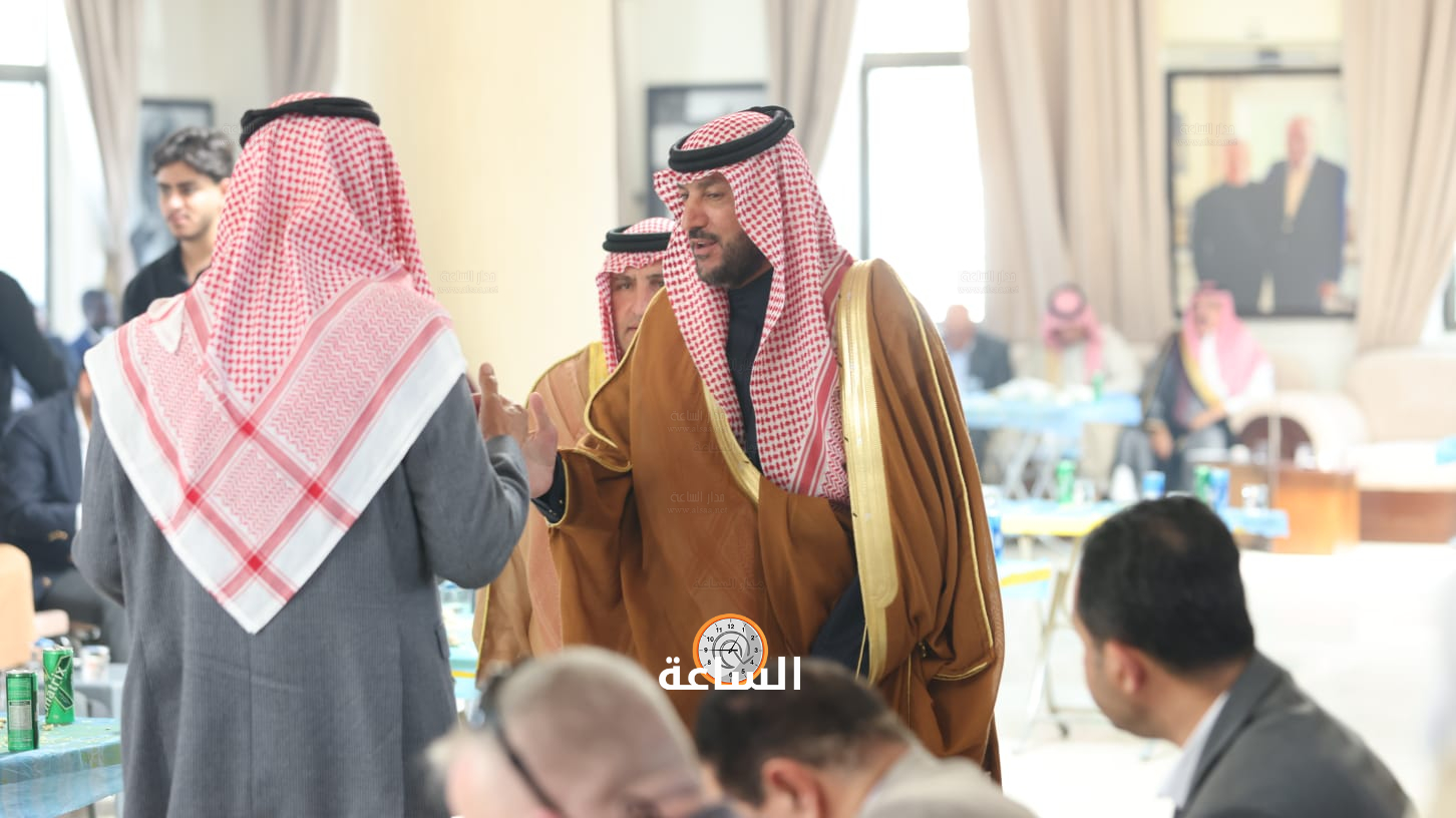 Madar Al-Saa Images 0.15182345954869414