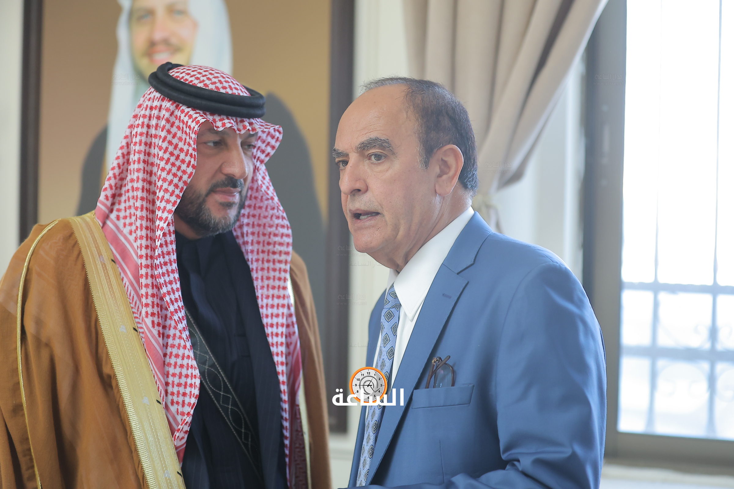 Madar Al-Saa Images 0.2905227831238232