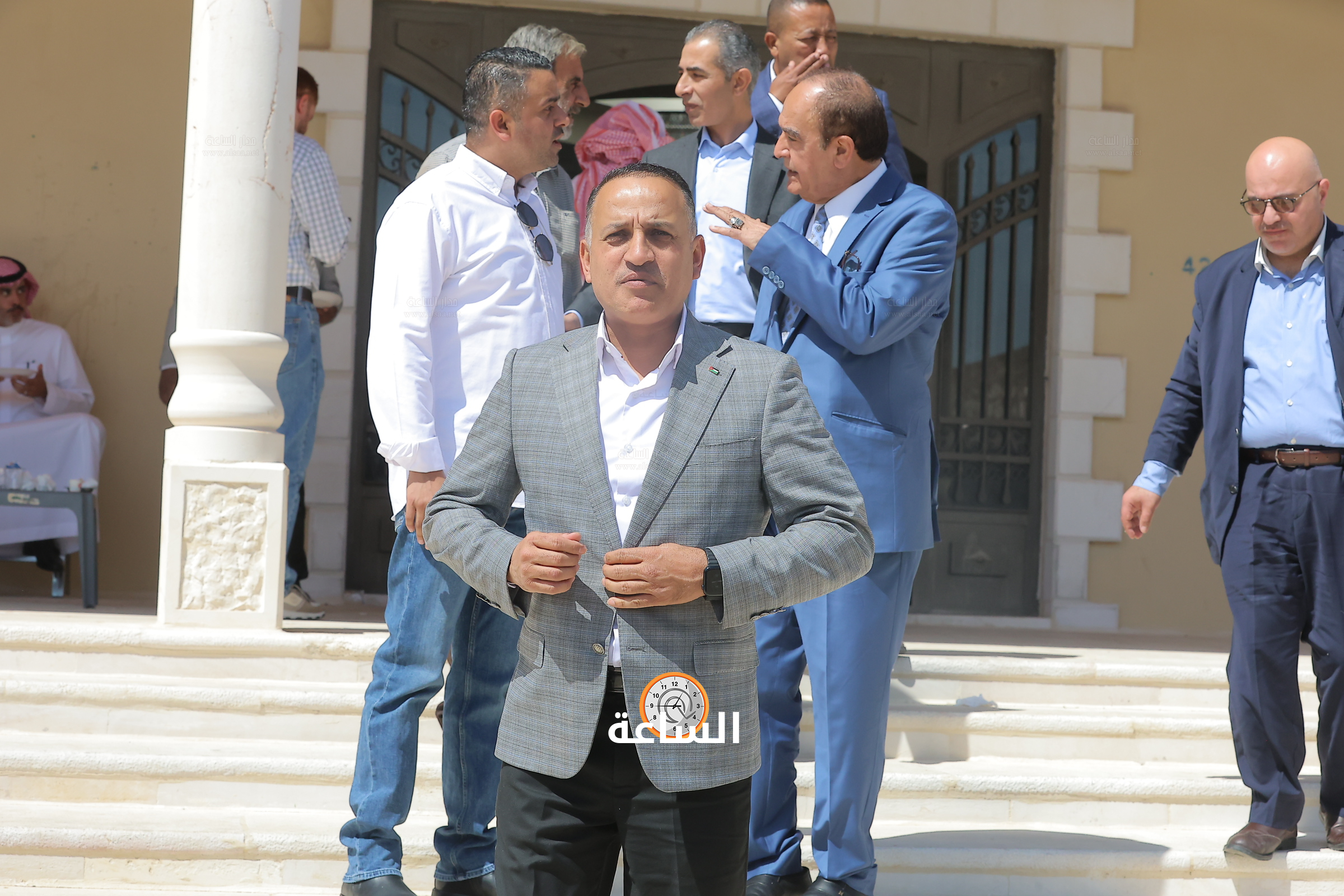 Madar Al-Saa Images 0.35387398740401