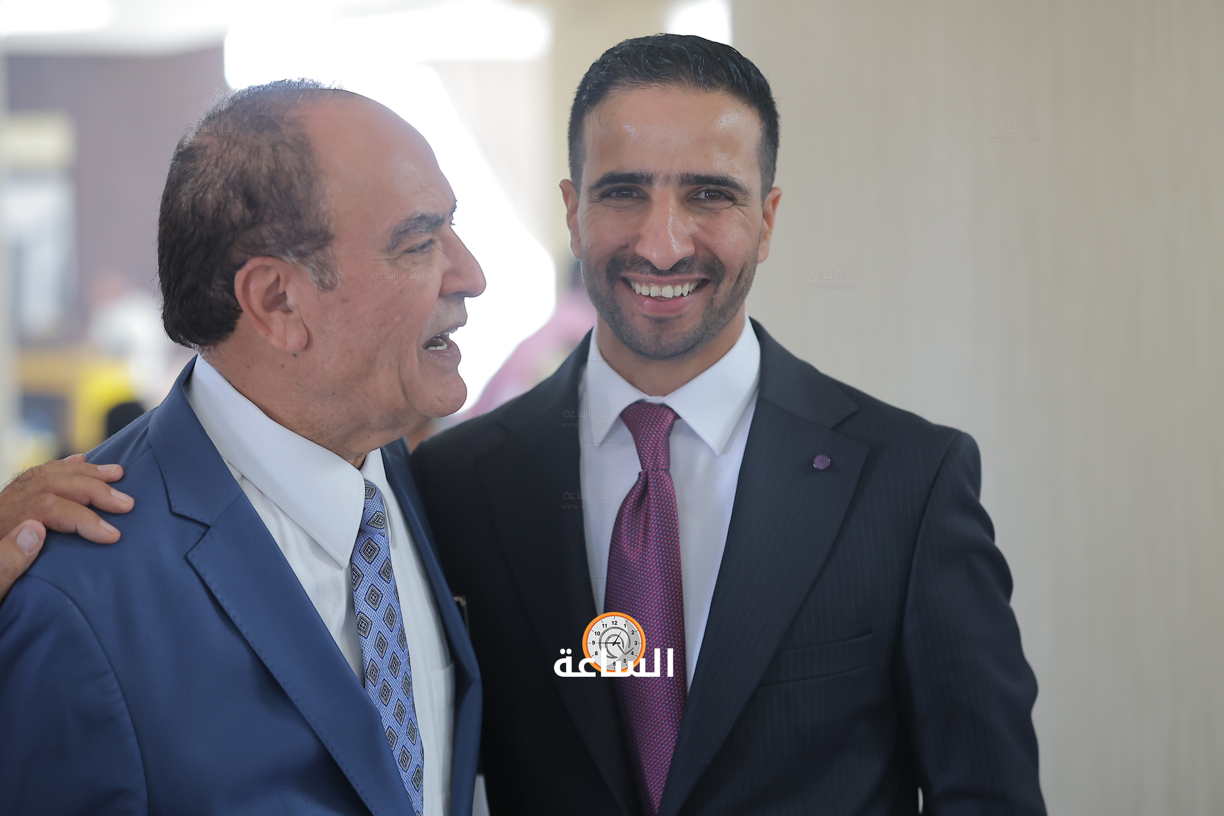 Madar Al-Saa Images 0.8281403861679721