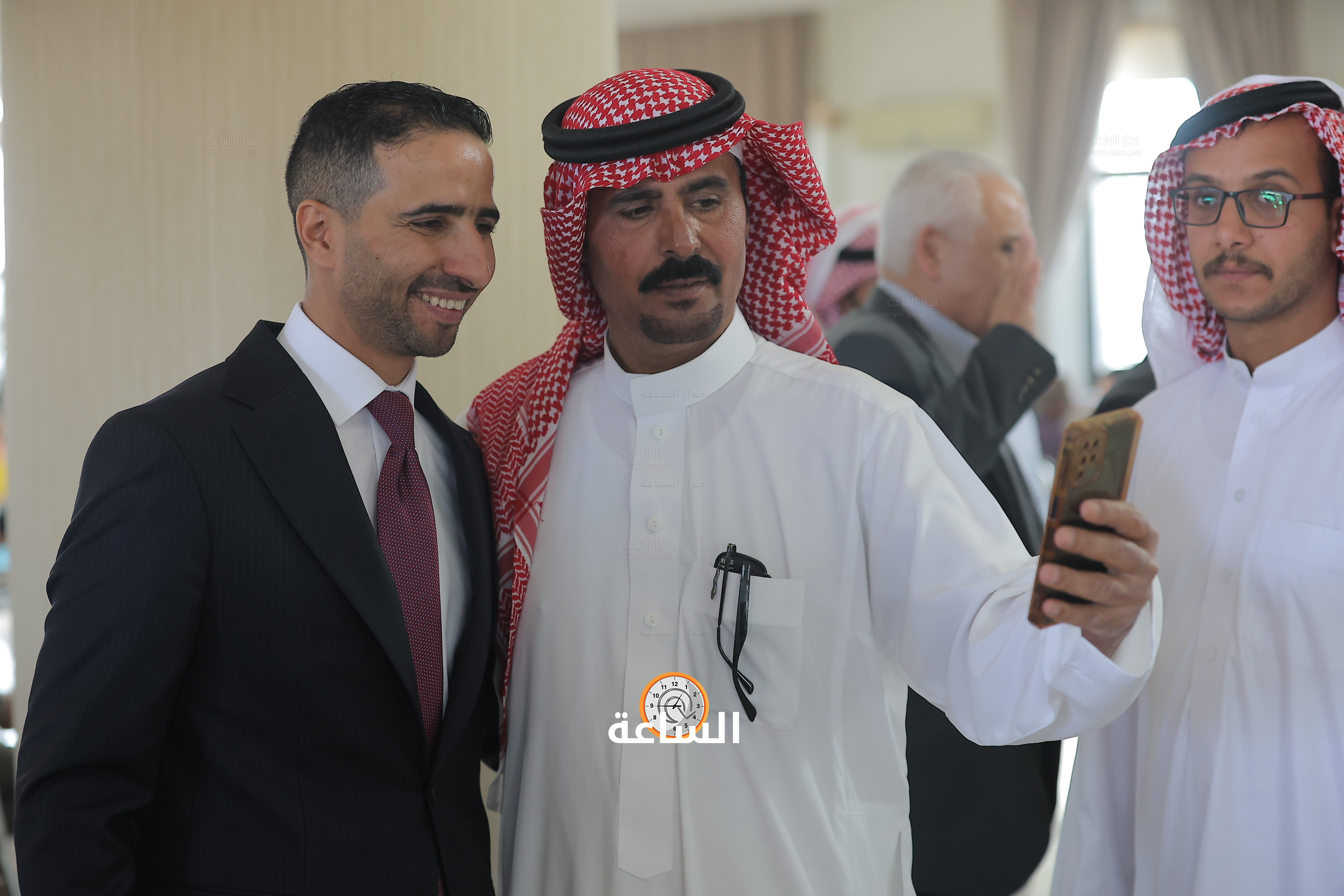 Madar Al-Saa Images 0.015648504142797948