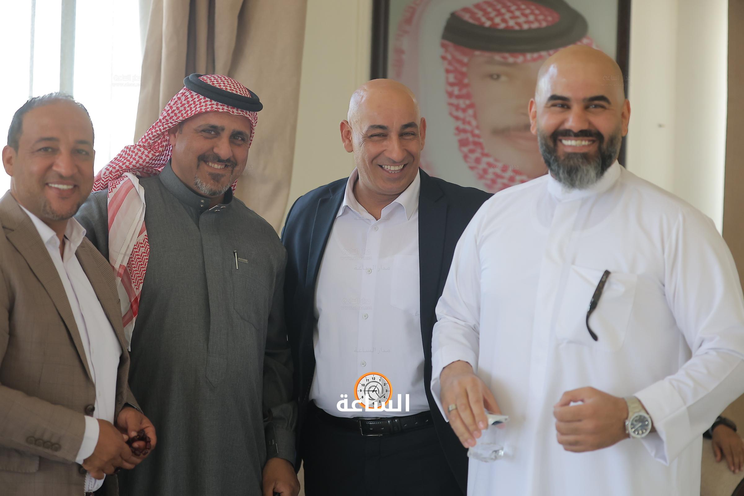 Madar Al-Saa Images 0.39037276032363866