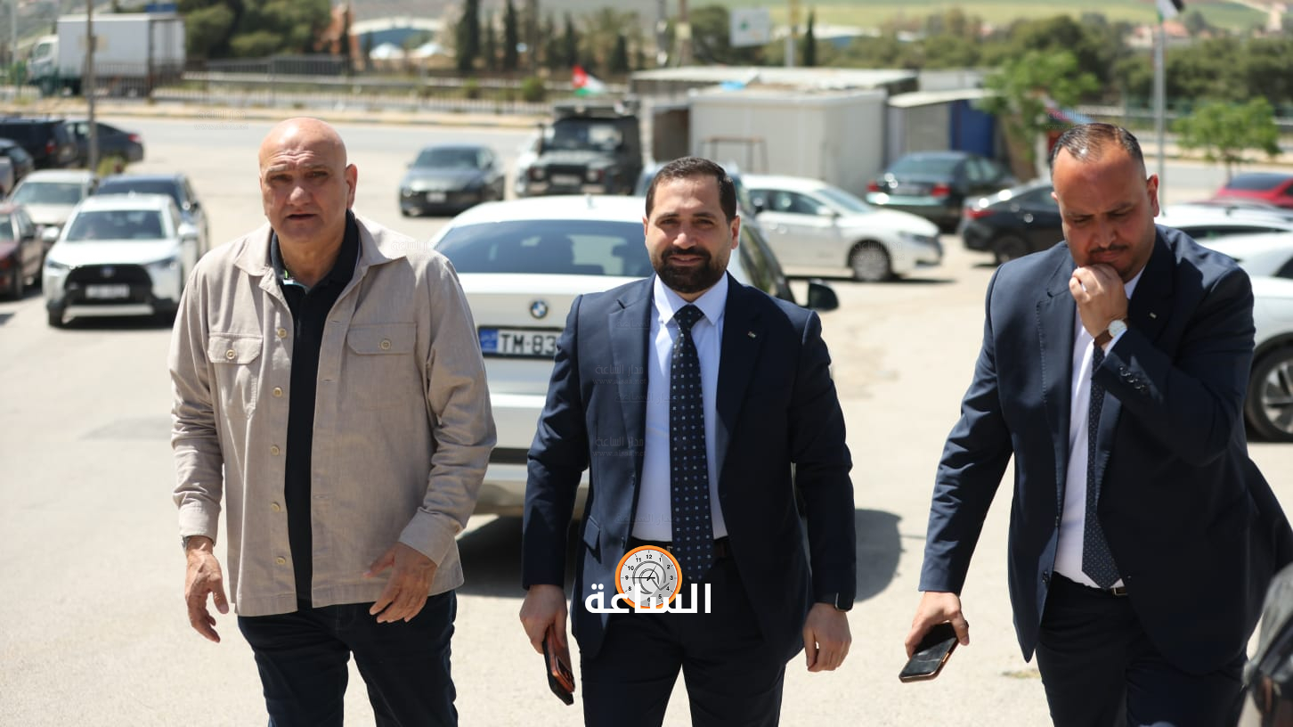 Madar Al-Saa Images 0.39821620755210885