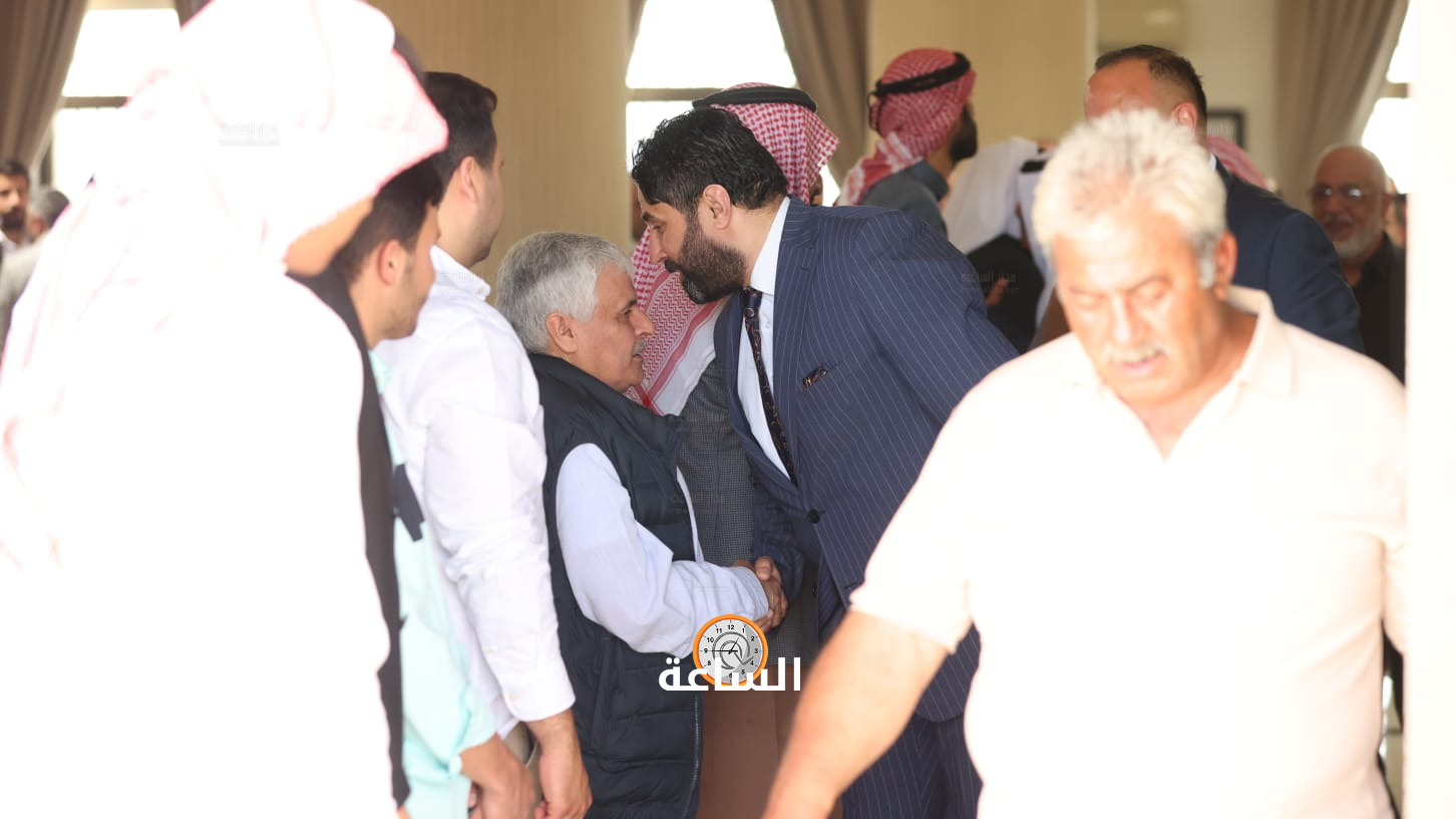 Madar Al-Saa Images 0.4990238780446934