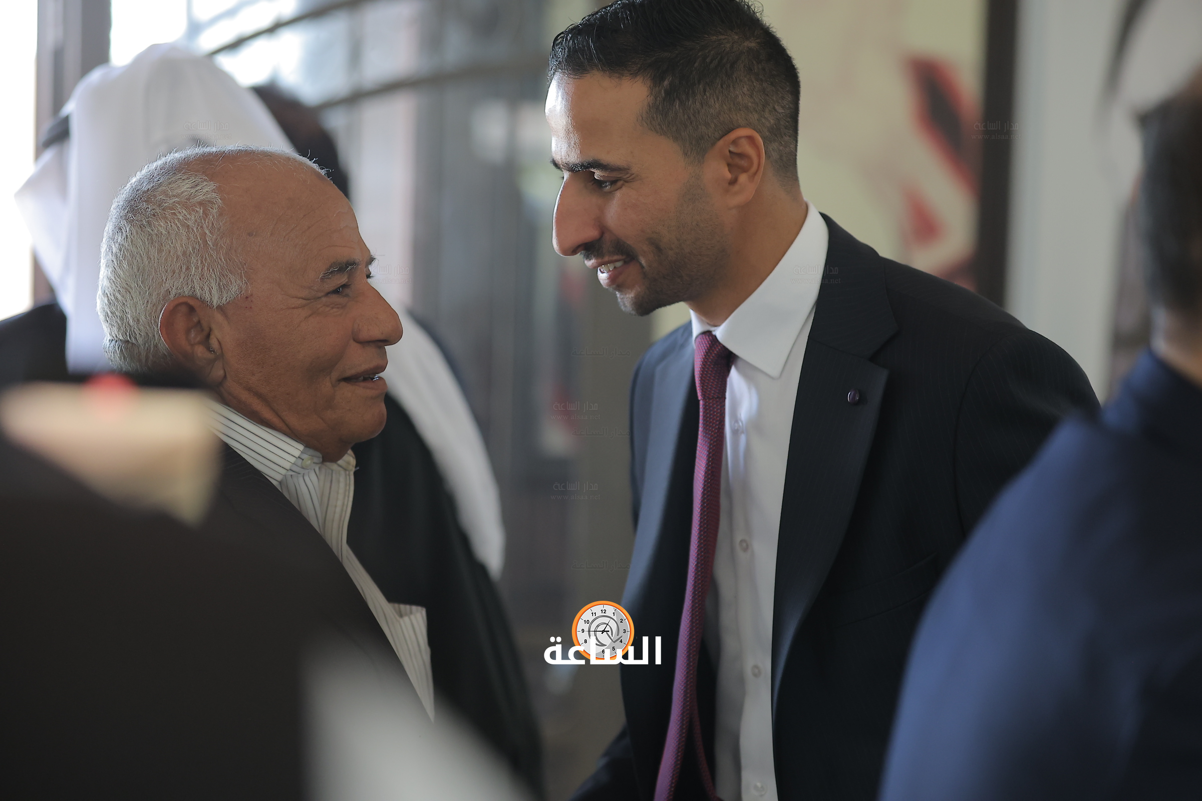 Madar Al-Saa Images 0.22361996939969553