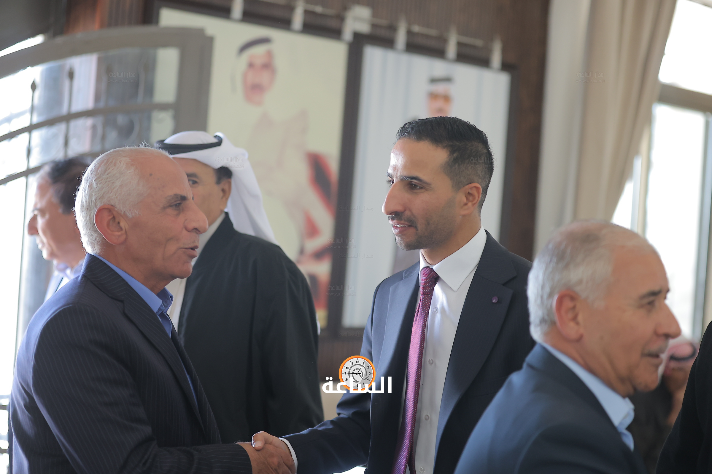 Madar Al-Saa Images 0.1486005543215715