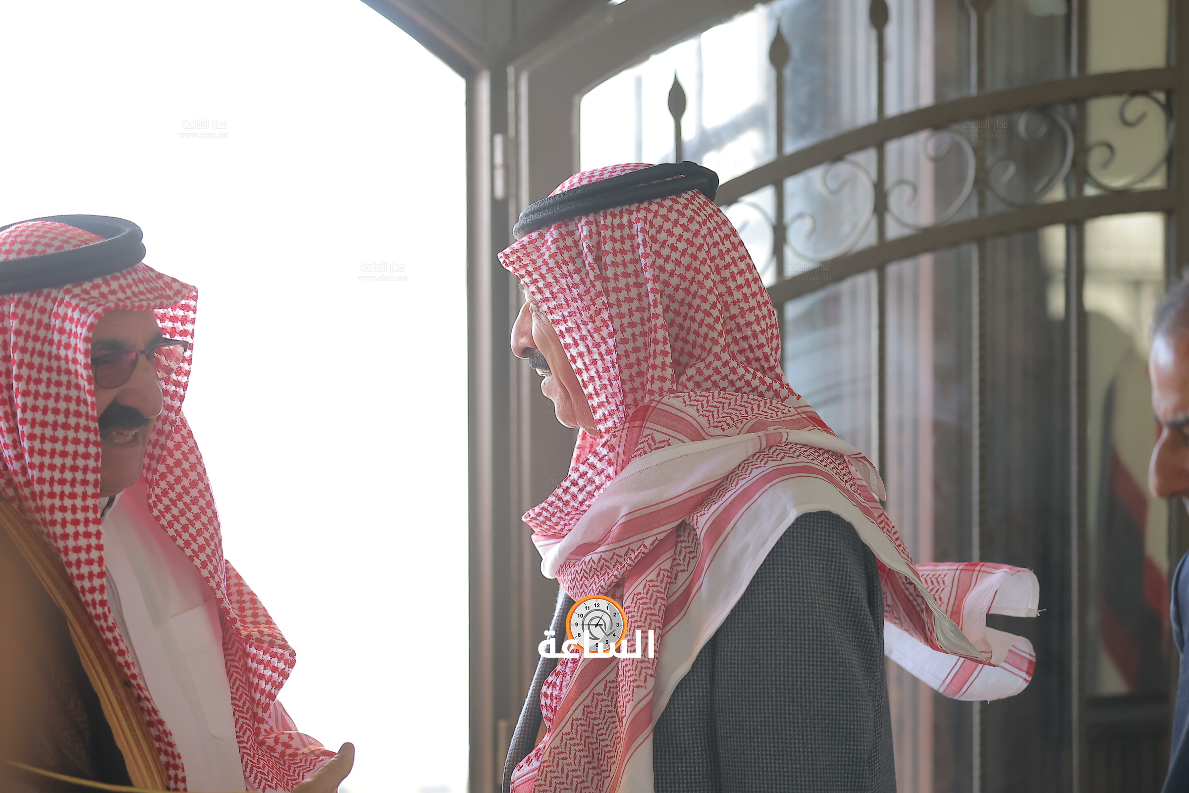 Madar Al-Saa Images 0.5431776847932466