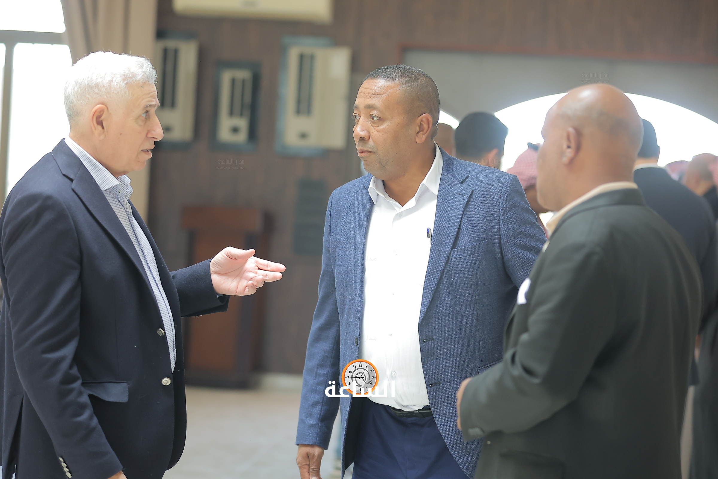 Madar Al-Saa Images 0.7751932671102981