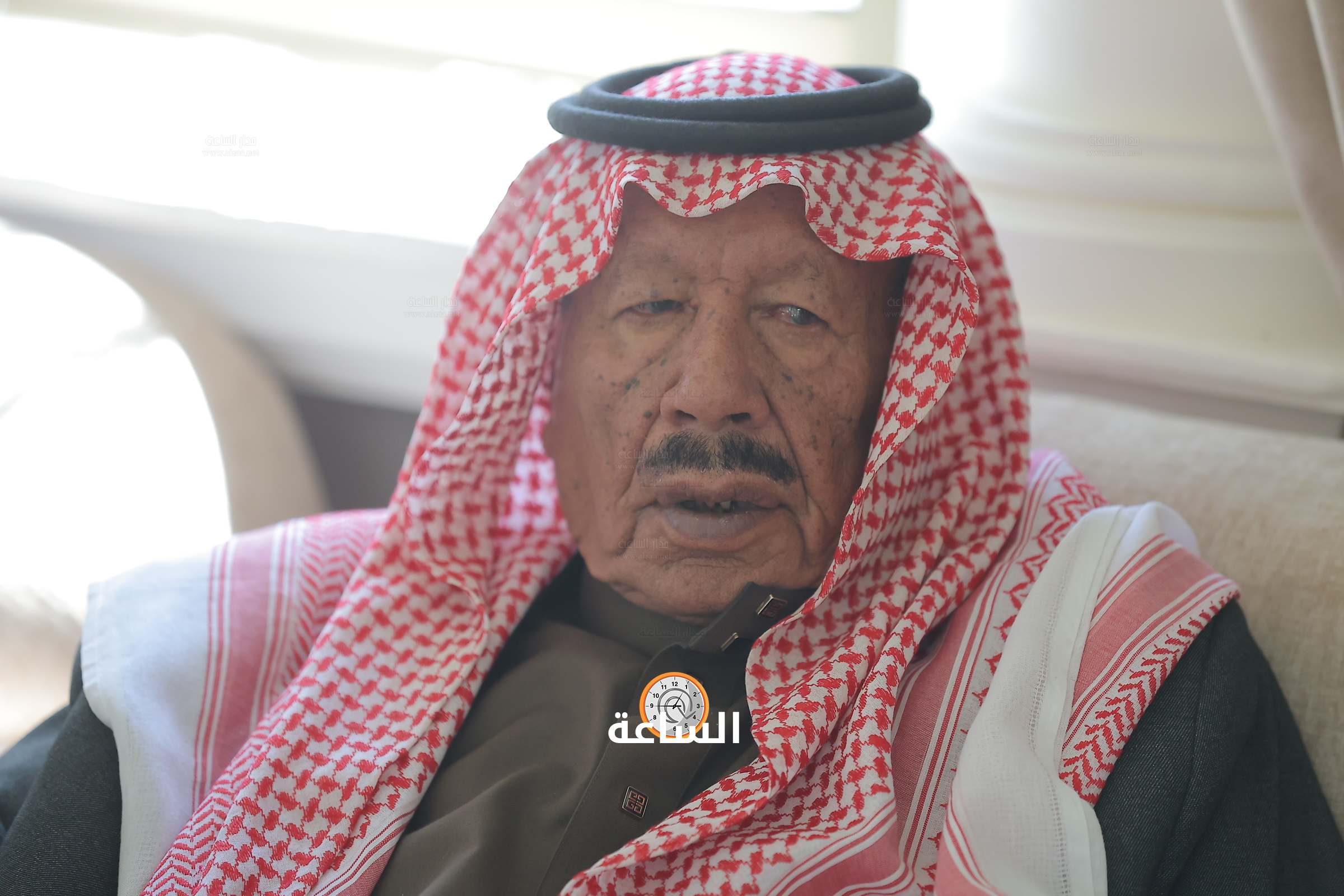 Madar Al-Saa Images 0.9380914787487525