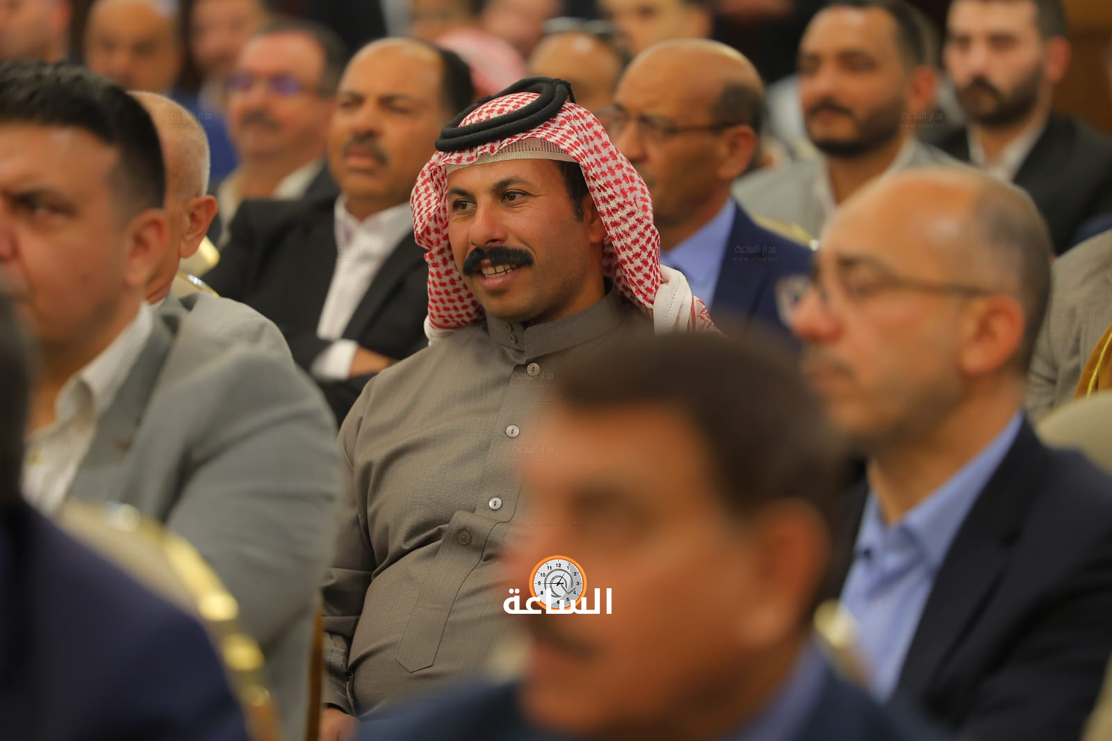 Madar Al-Saa Images 0.37879598083939503