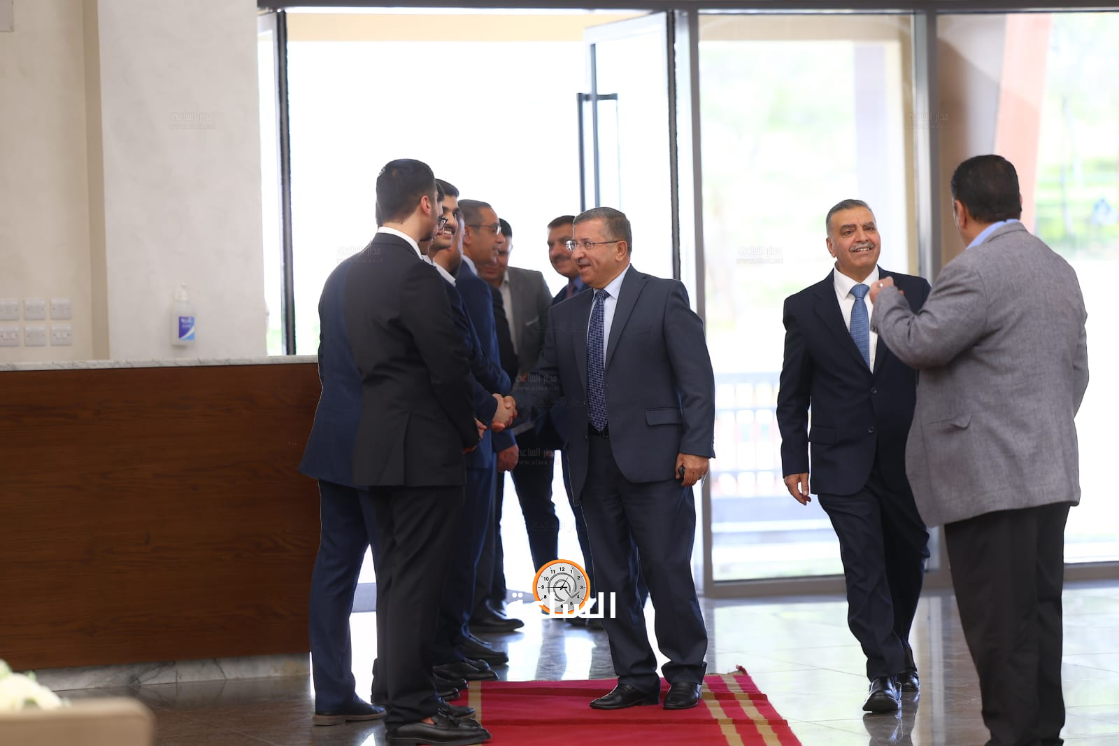 Madar Al-Saa Images 0.42373869660346597