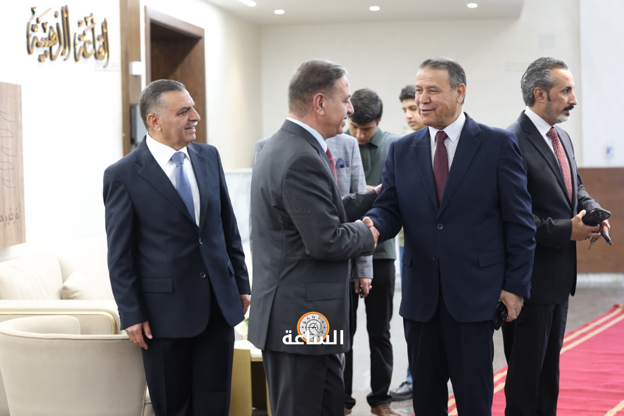 Madar Al-Saa Images 0.16042564969478035