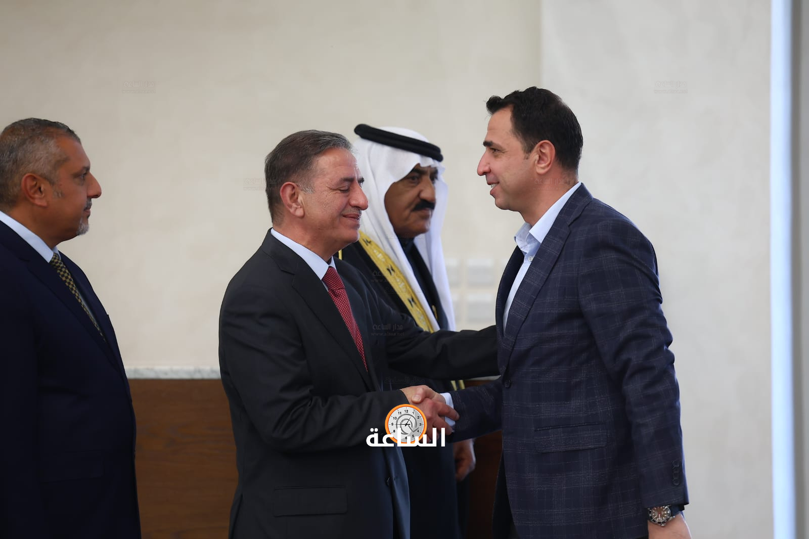 Madar Al-Saa Images 0.966810921450351