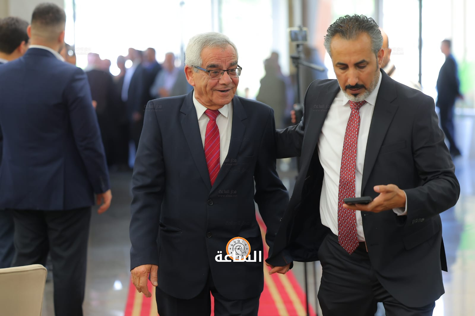 Madar Al-Saa Images 0.6049042986919639