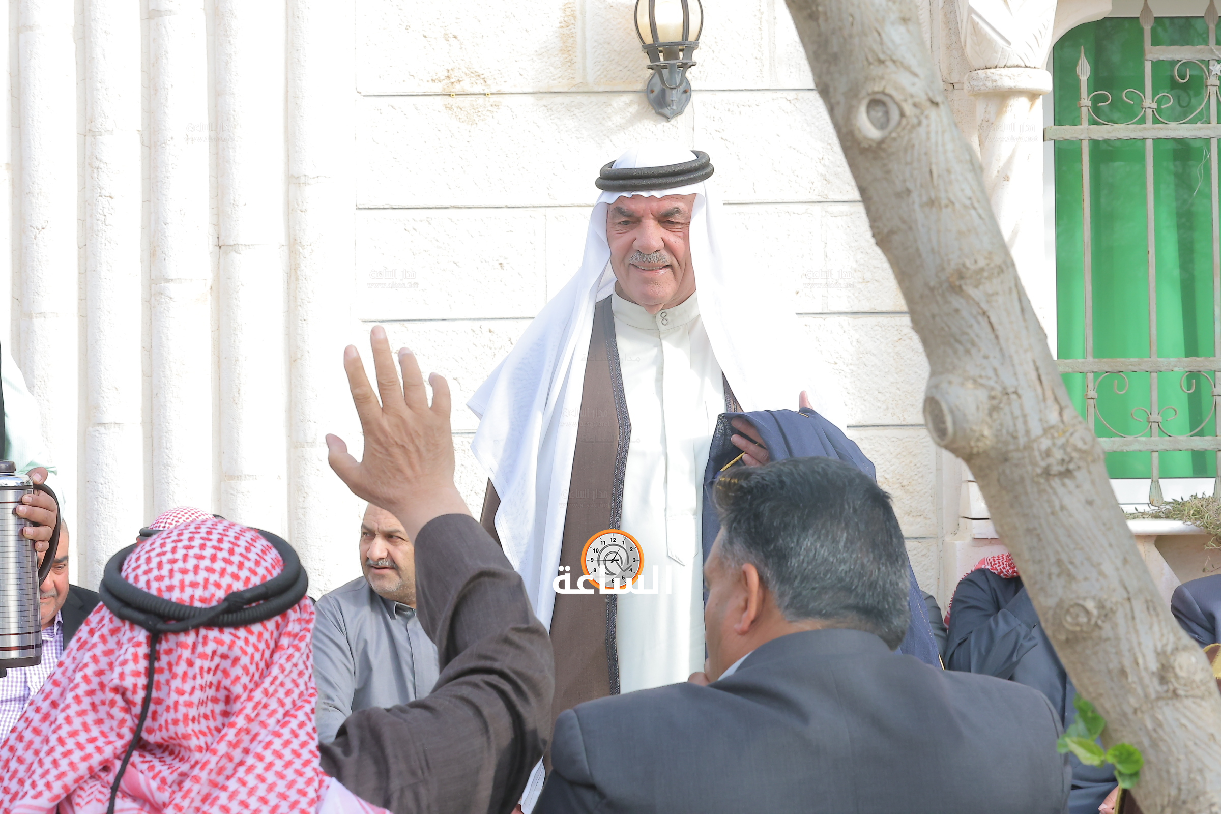 Madar Al-Saa Images 0.33694667761050767