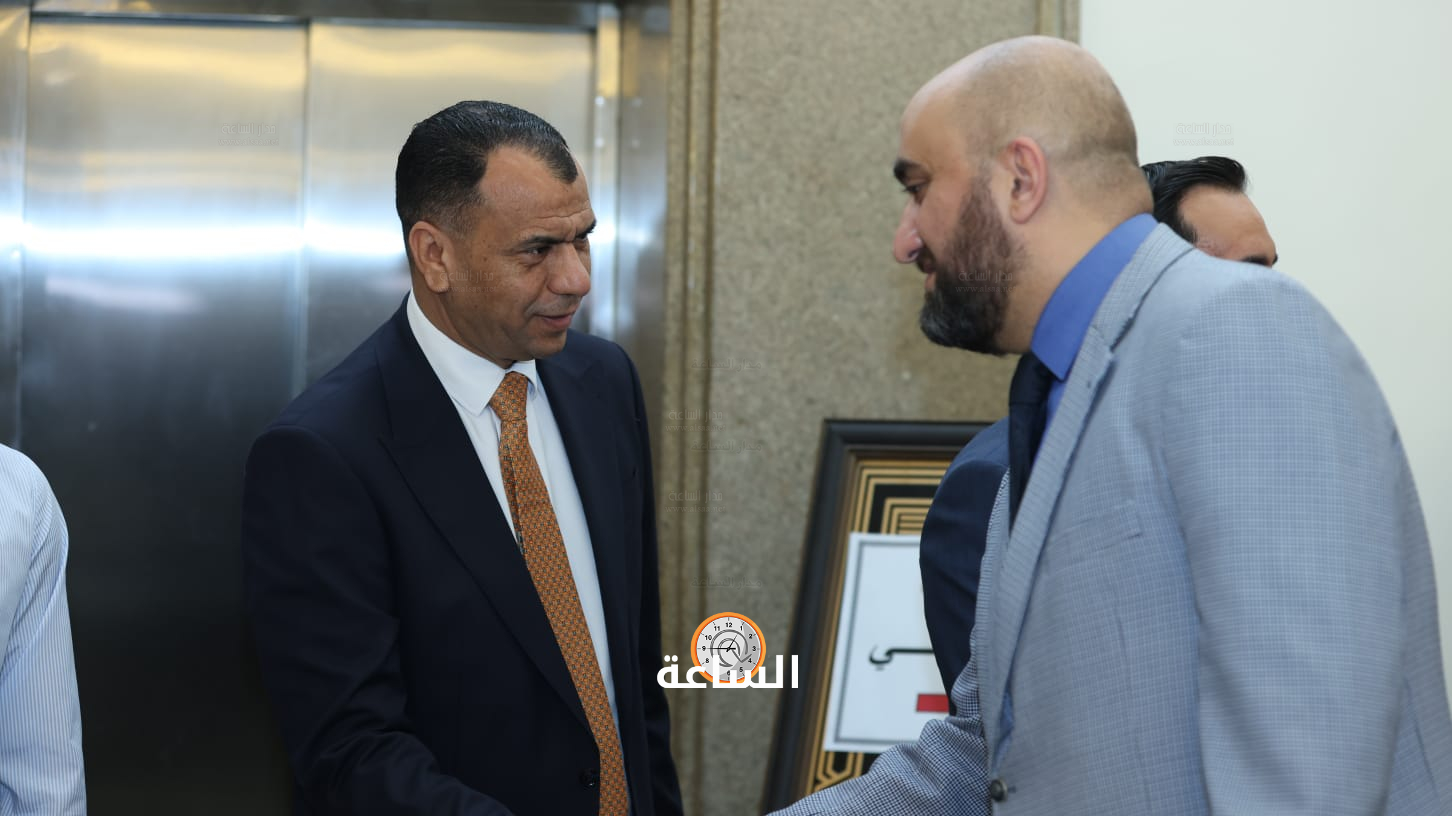 Madar Al-Saa Images 0.8166280866402545