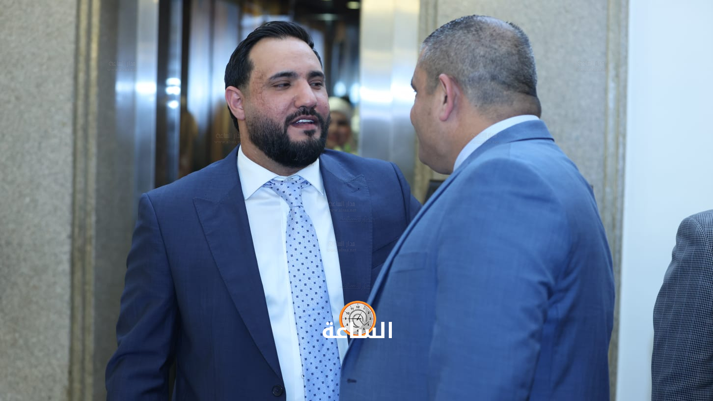 Madar Al-Saa Images 0.029260472450738817