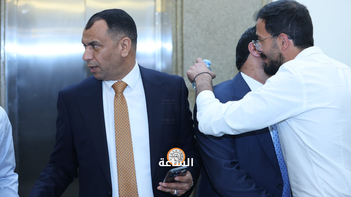 Madar Al-Saa Images 0.10947674673882624