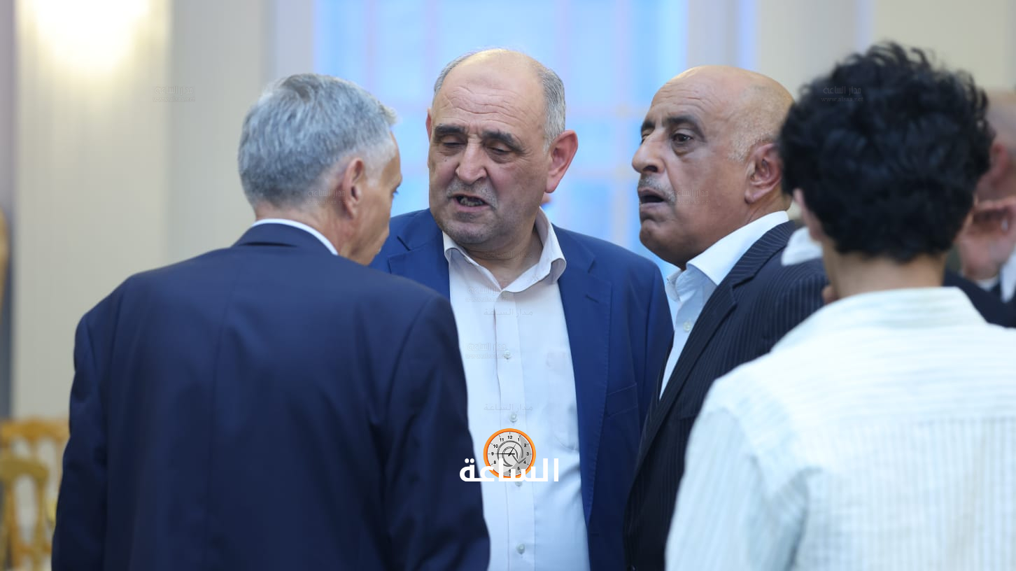 Madar Al-Saa Images 0.8434696998483104