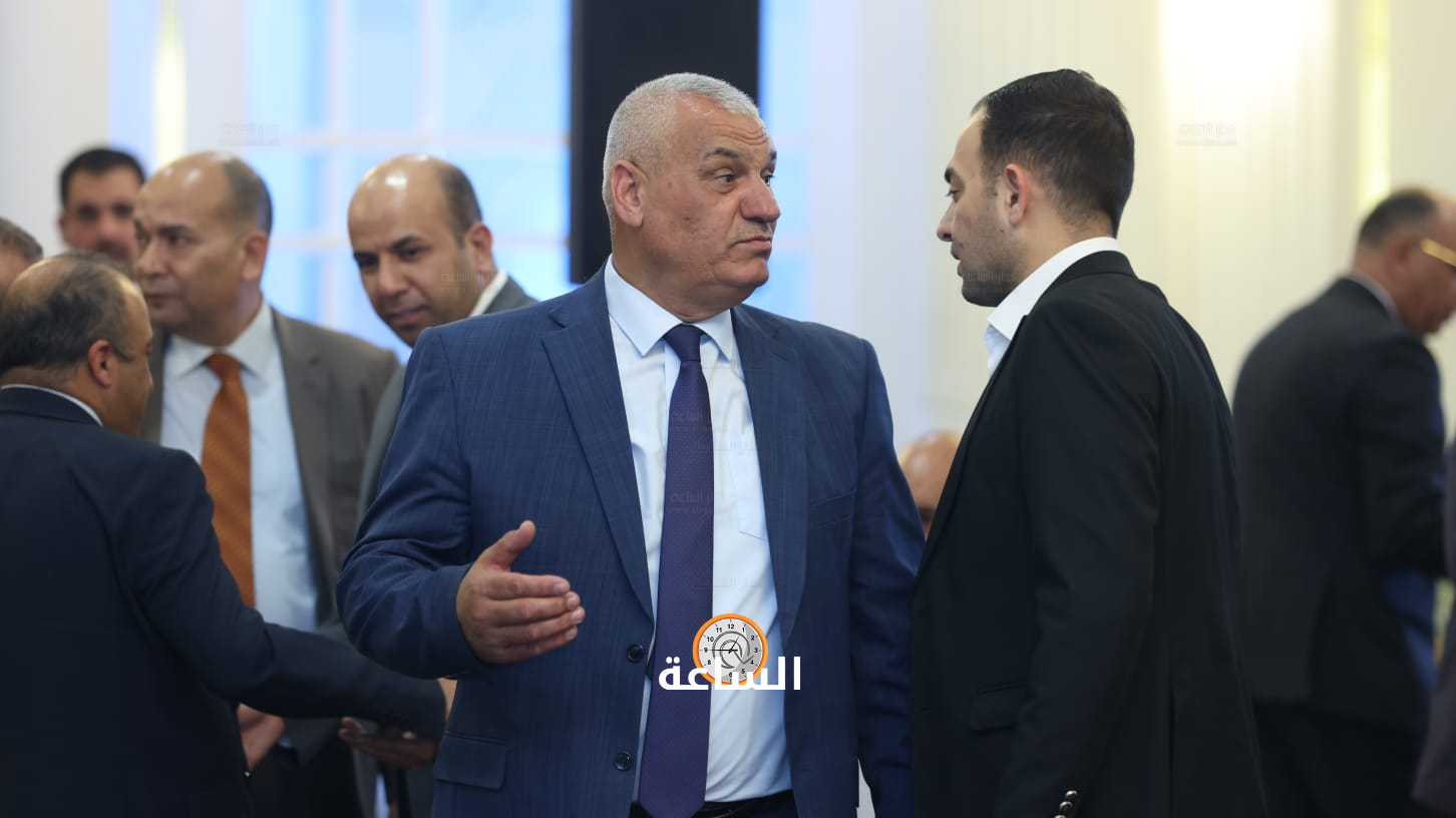 Madar Al-Saa Images 0.7230639916743066