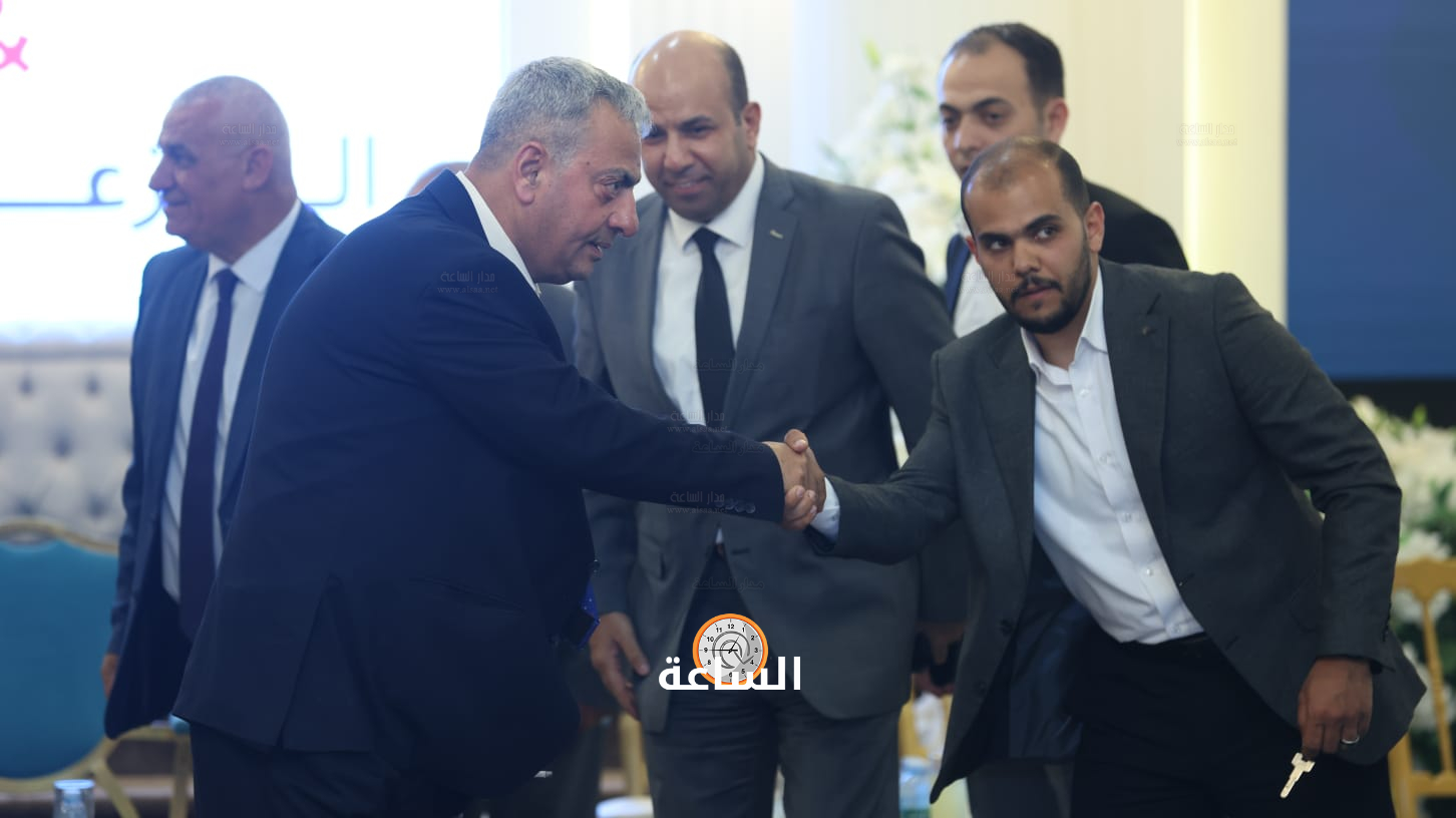 Madar Al-Saa Images 0.8486907995872653