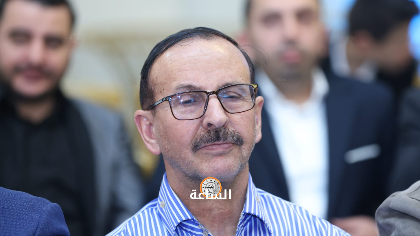 Madar Al-Saa Images 0.48766378649619224