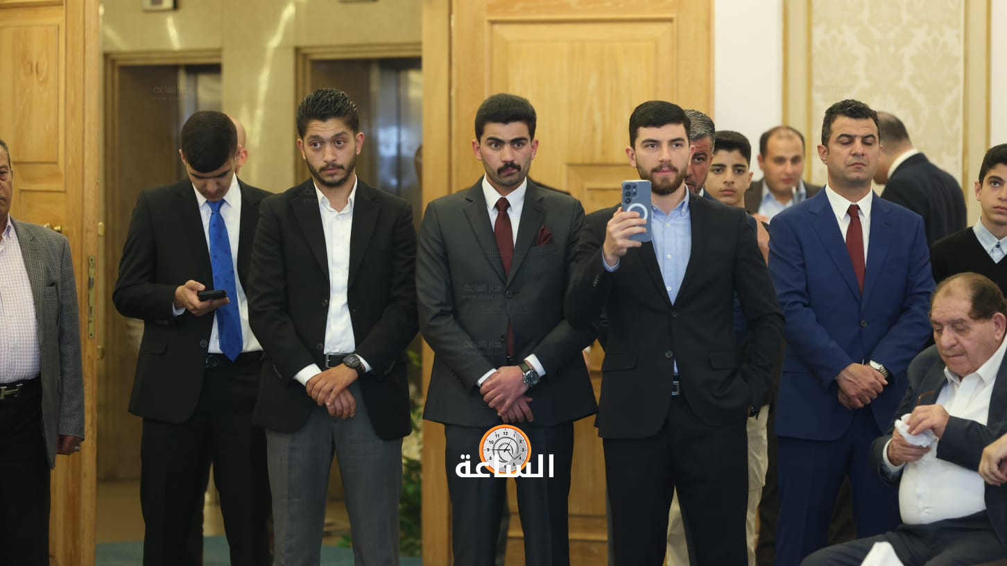 Madar Al-Saa Images 0.3596421554441829