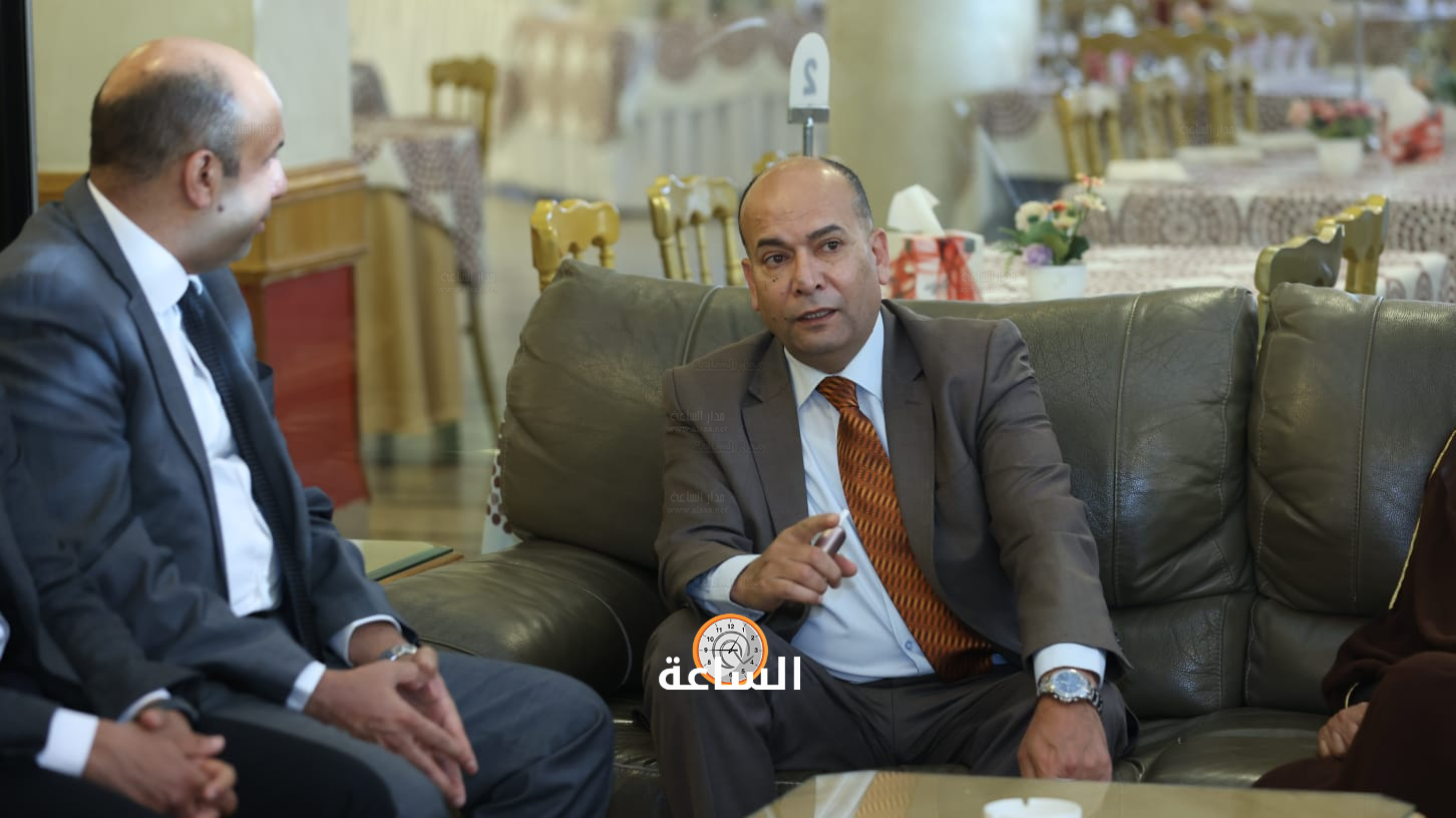 Madar Al-Saa Images 0.24485648731921972