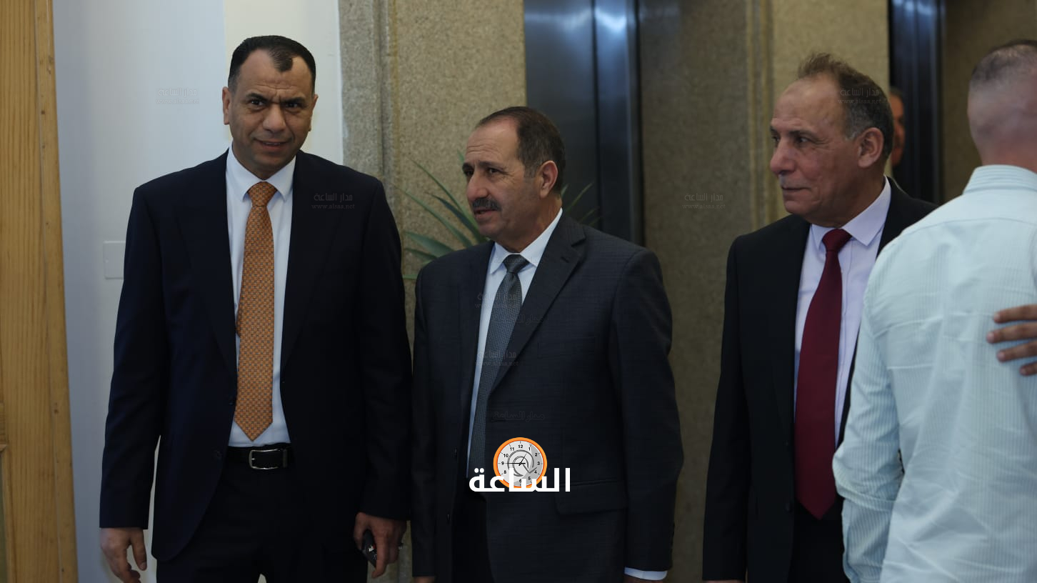 Madar Al-Saa Images 0.4634205913361318