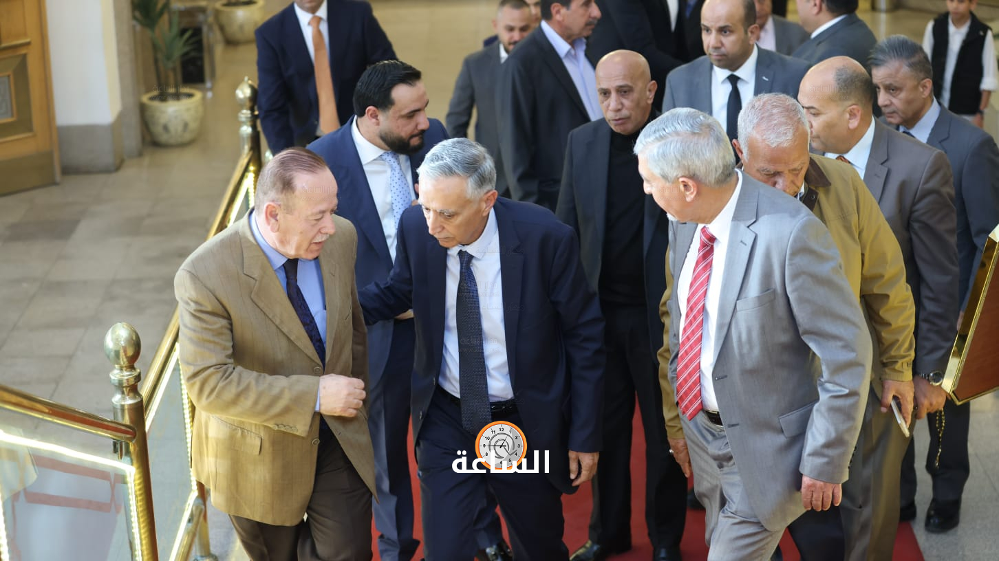 Madar Al-Saa Images 0.6977239360357431