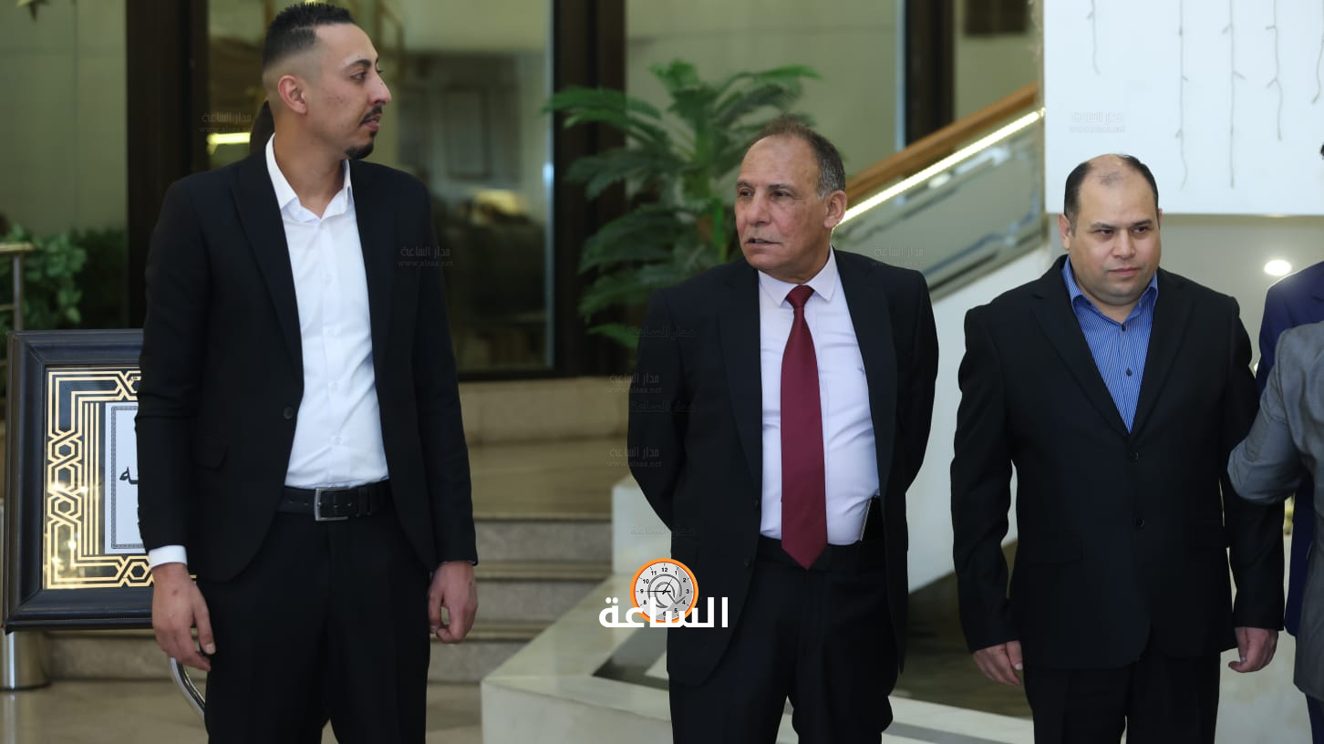 Madar Al-Saa Images 0.7848919386548819