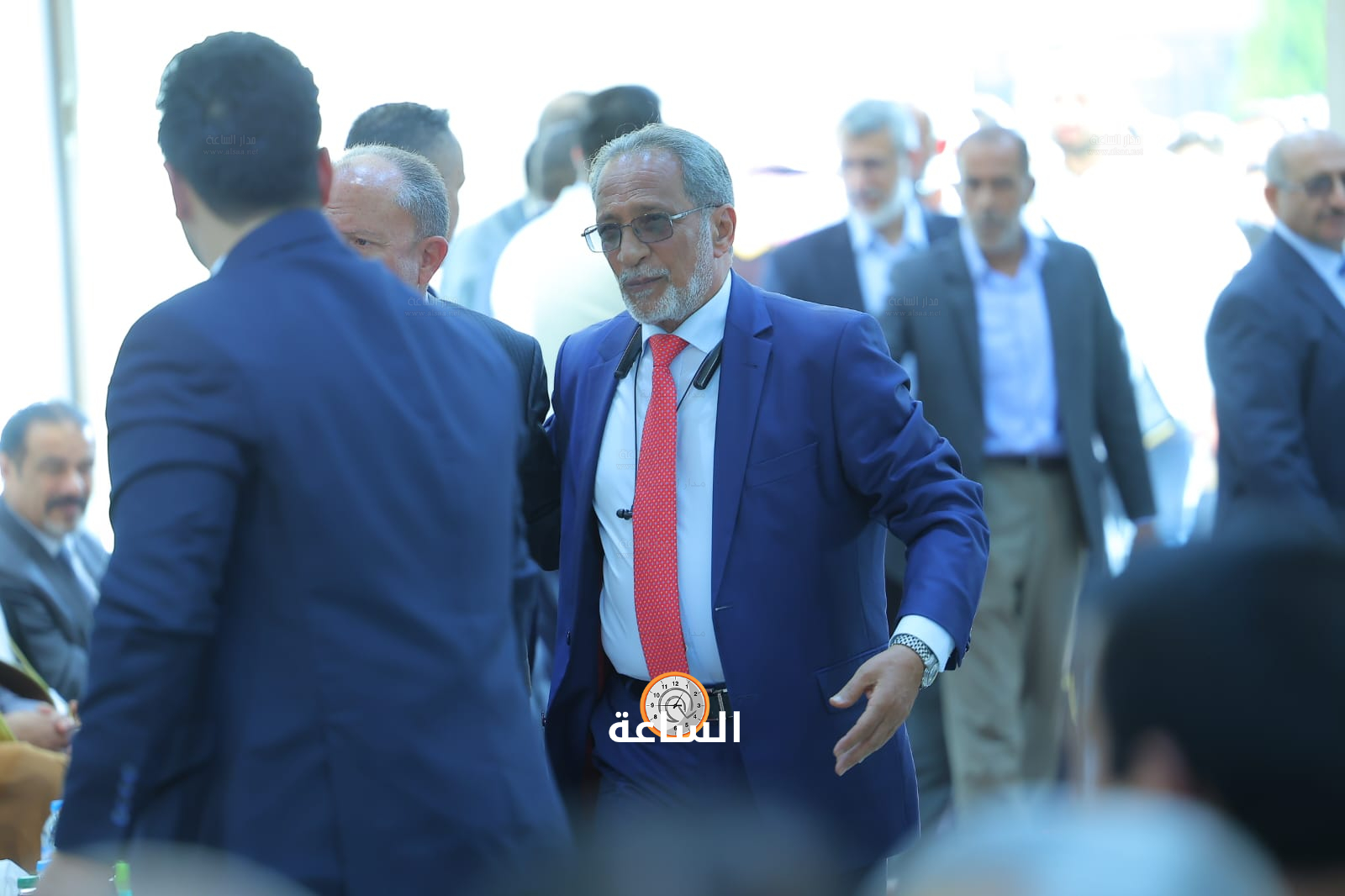 Madar Al-Saa Images 0.526443623488833