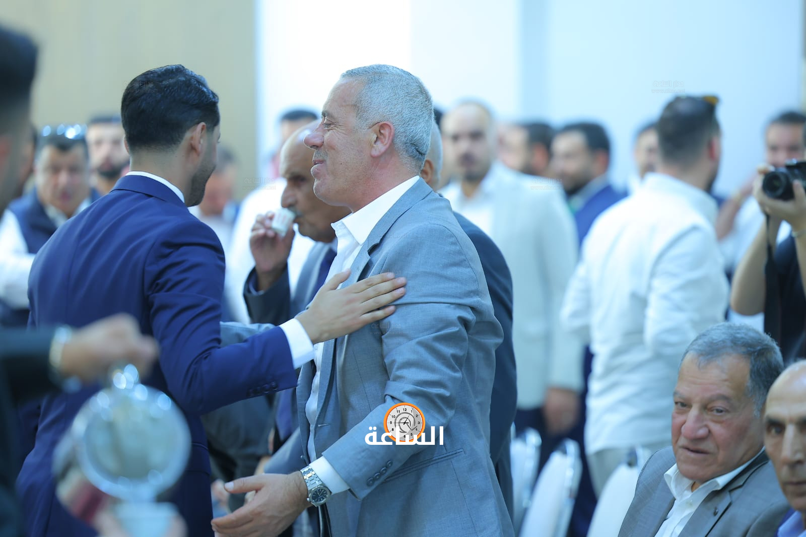 Madar Al-Saa Images 0.6533749836807036