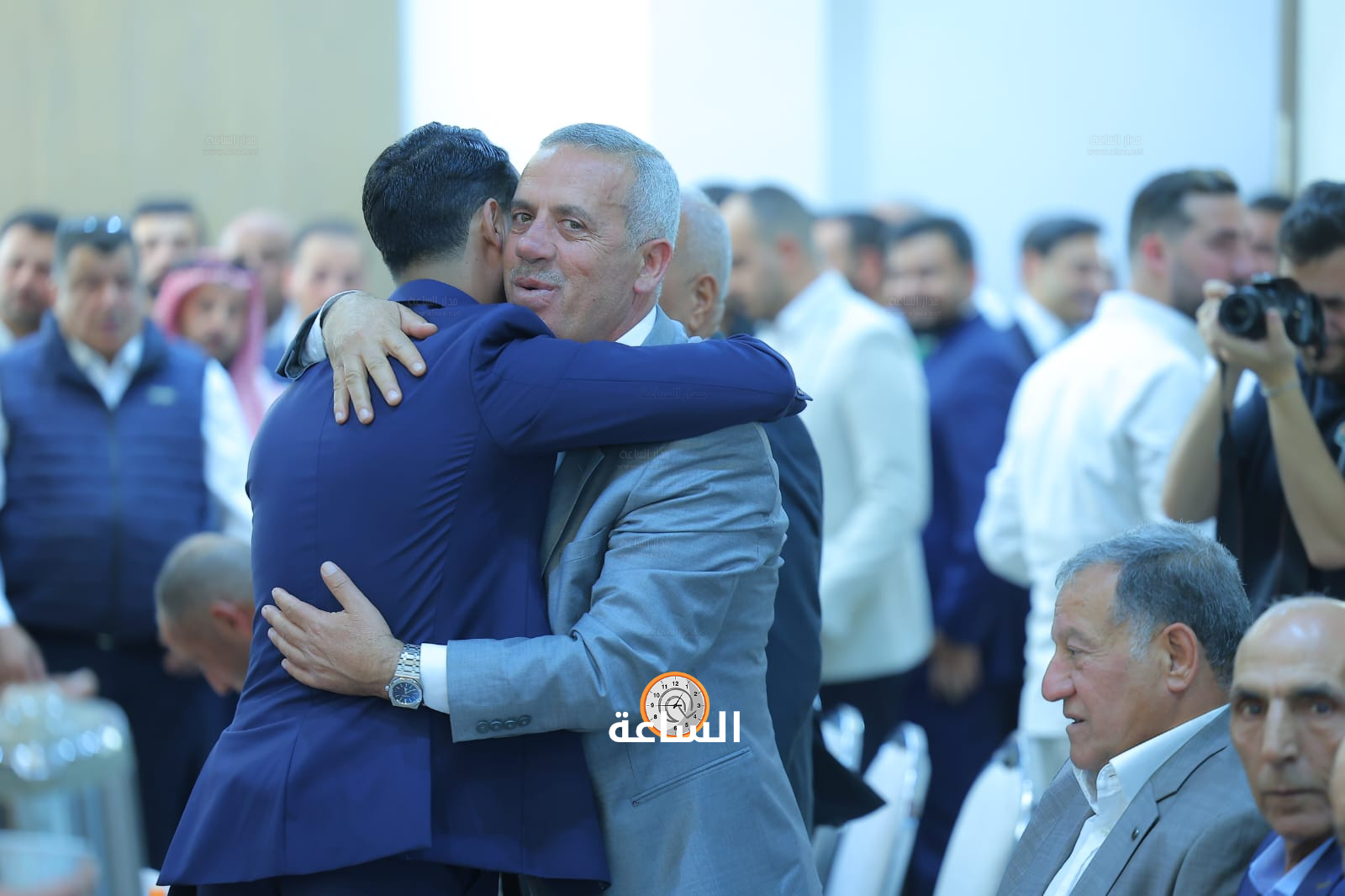 Madar Al-Saa Images 0.1404026143446535